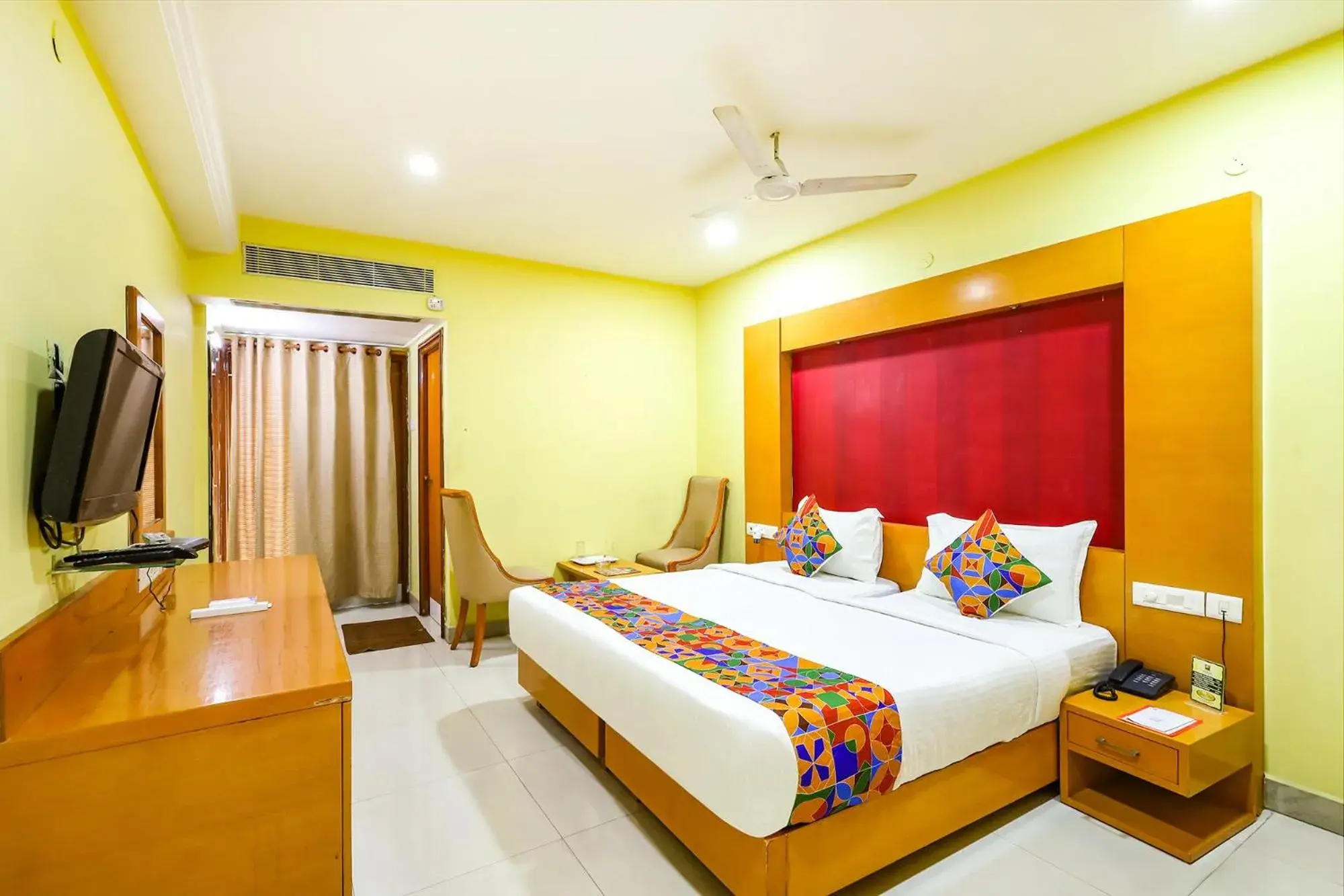 Bed in Fabhotel Prime Mahalaya Residency - Nr Pallavaram Railway Station Bed in Fabhotel Prime Mahalaya Residency - Nr Pallavaram Railway Station