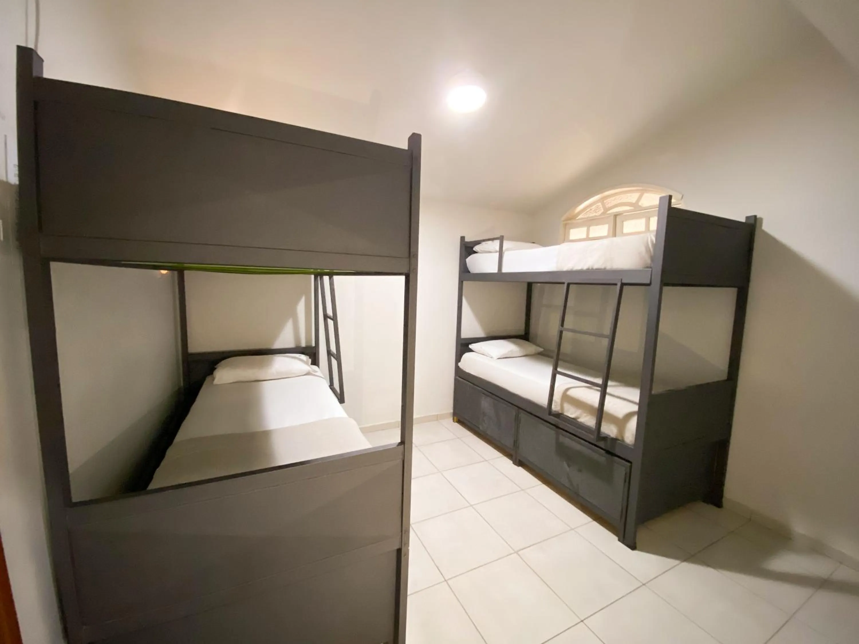 Photo of the whole room, Bed in Che Lagarto Hostel Copacabana