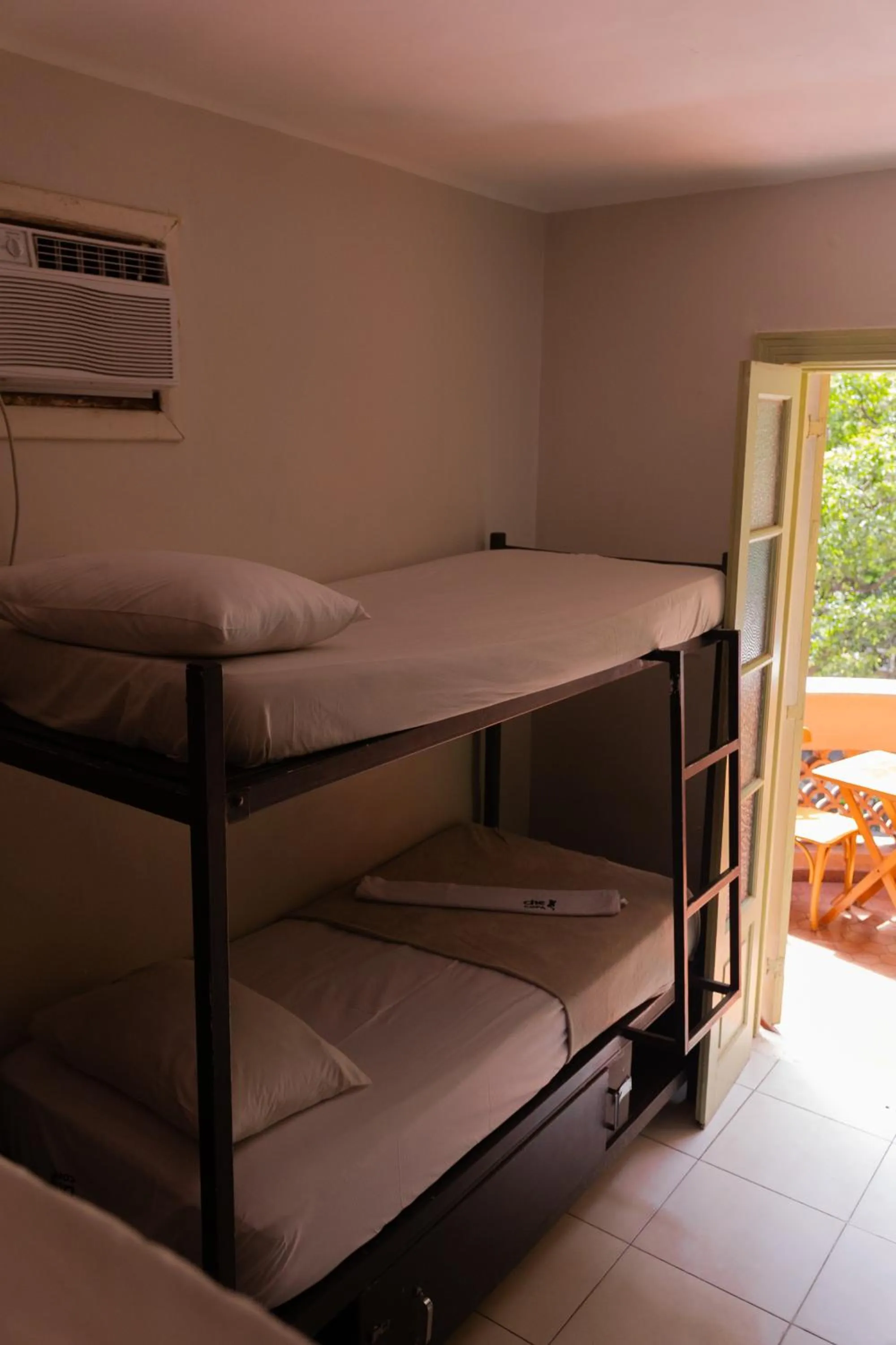 bunk bed, Bed in Che Lagarto Hostel Copacabana
