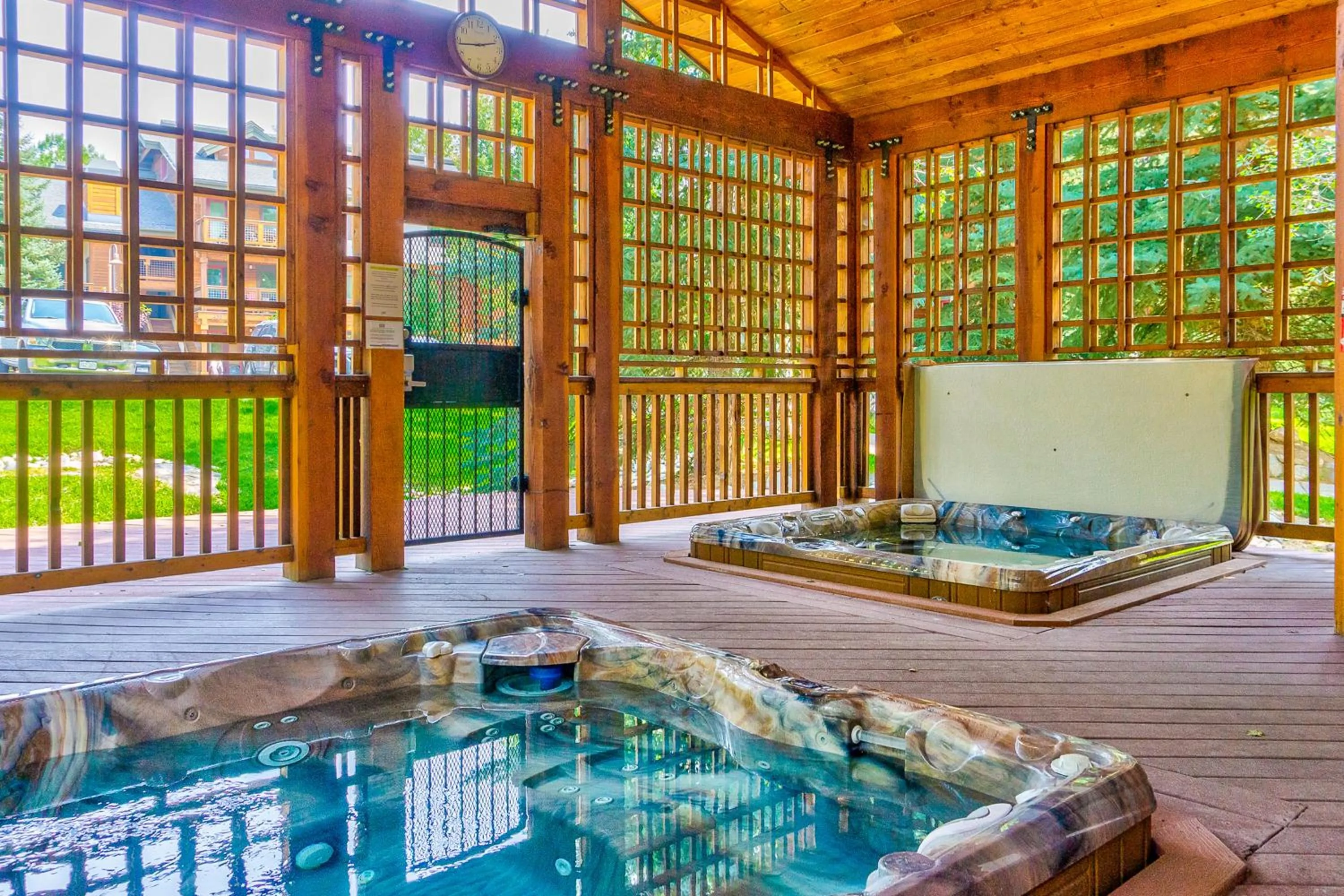 Pines at Orehouse 101 PH1