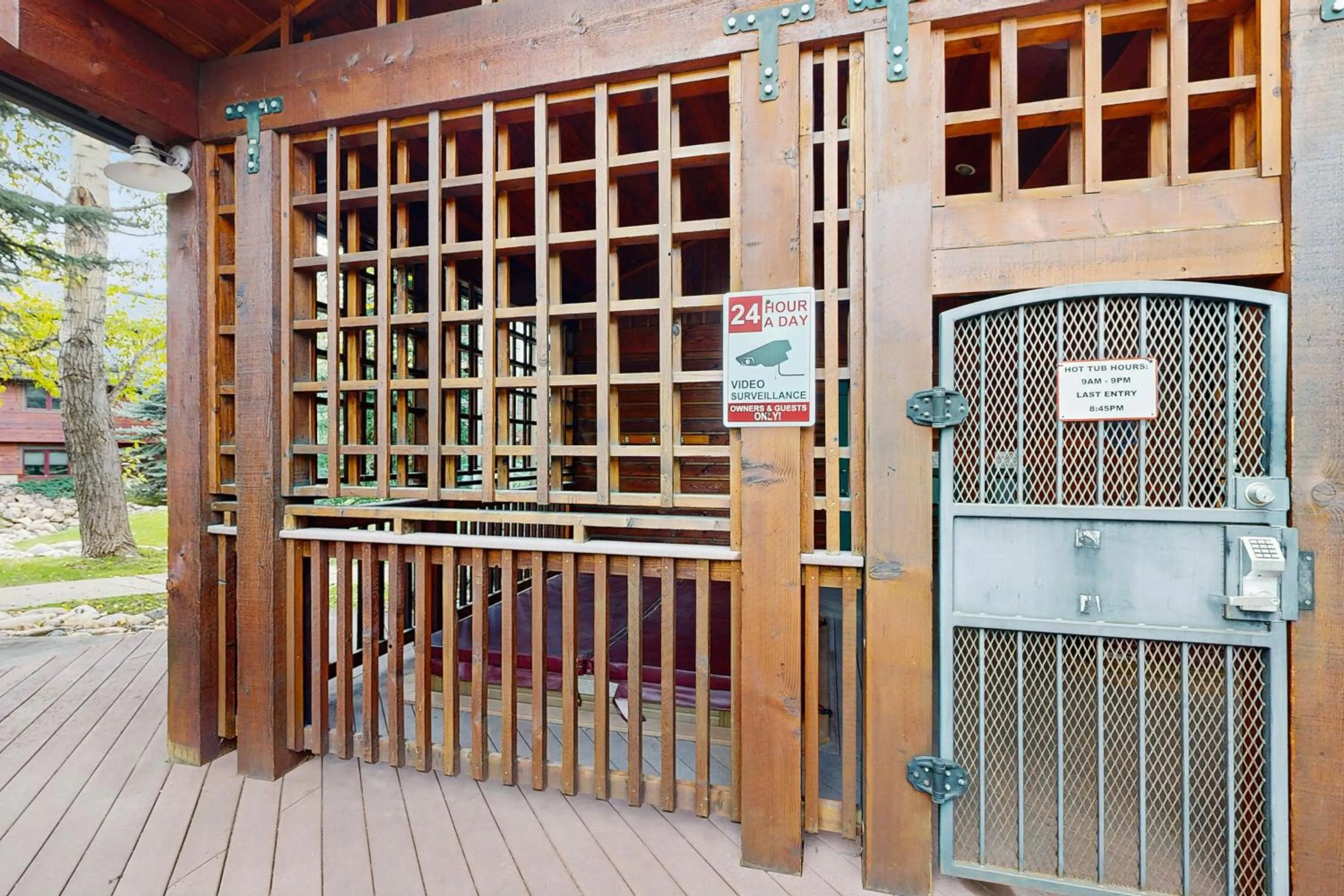 Pines at Orehouse 101 PH1