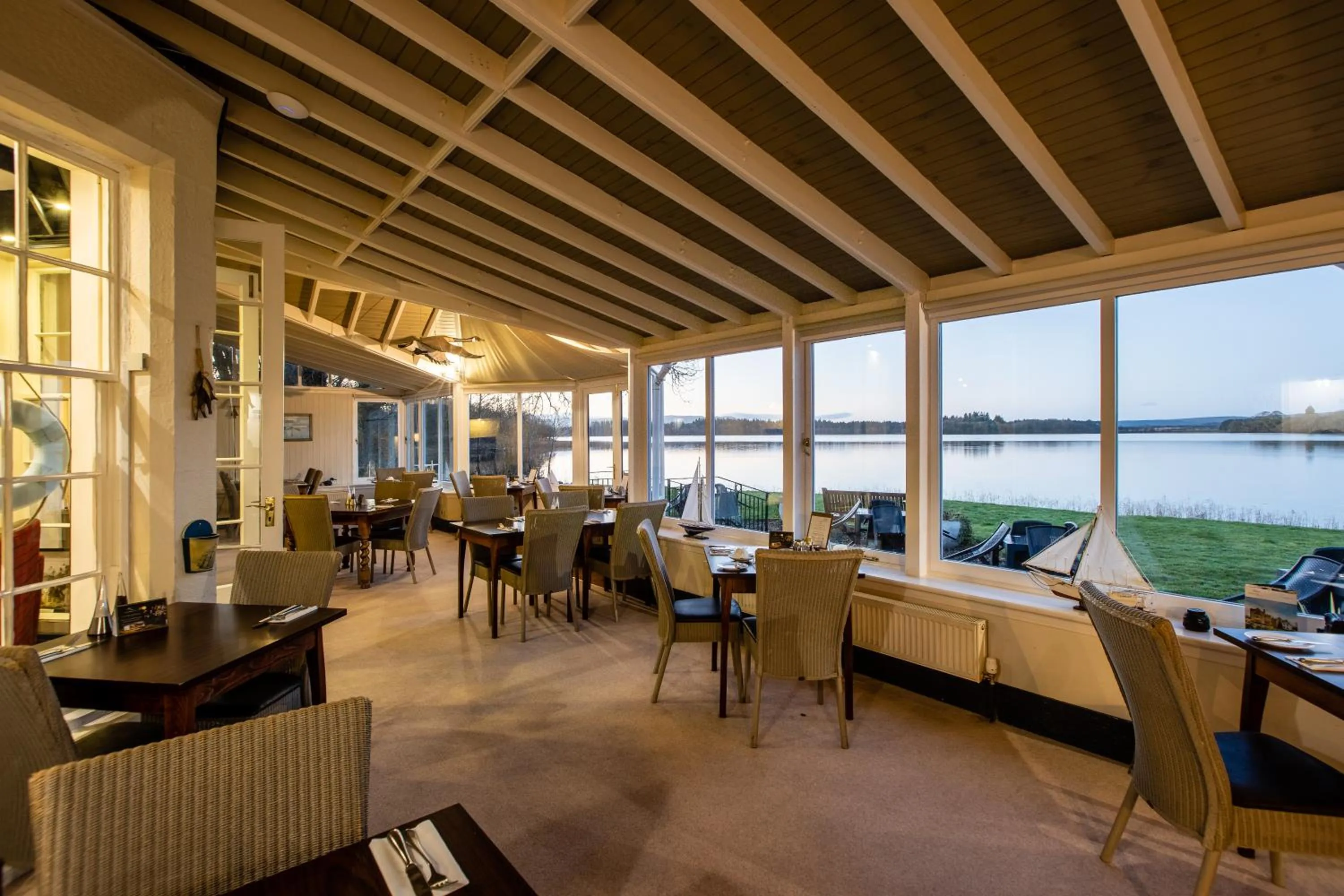 Restaurant/places to eat in Karma Lake Of Menteith Hotel