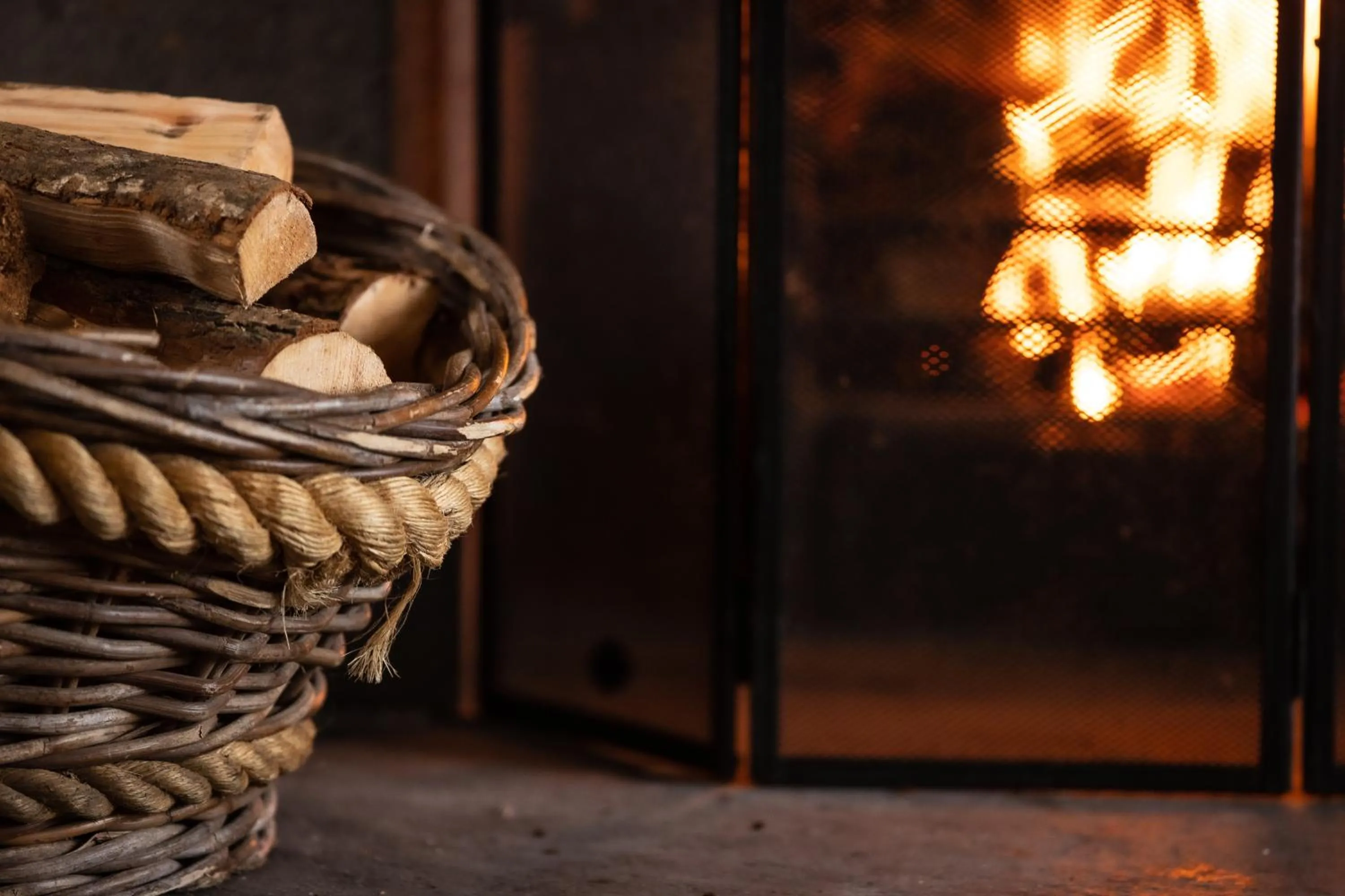 flat iron in Karma Lake Of Menteith Hotel