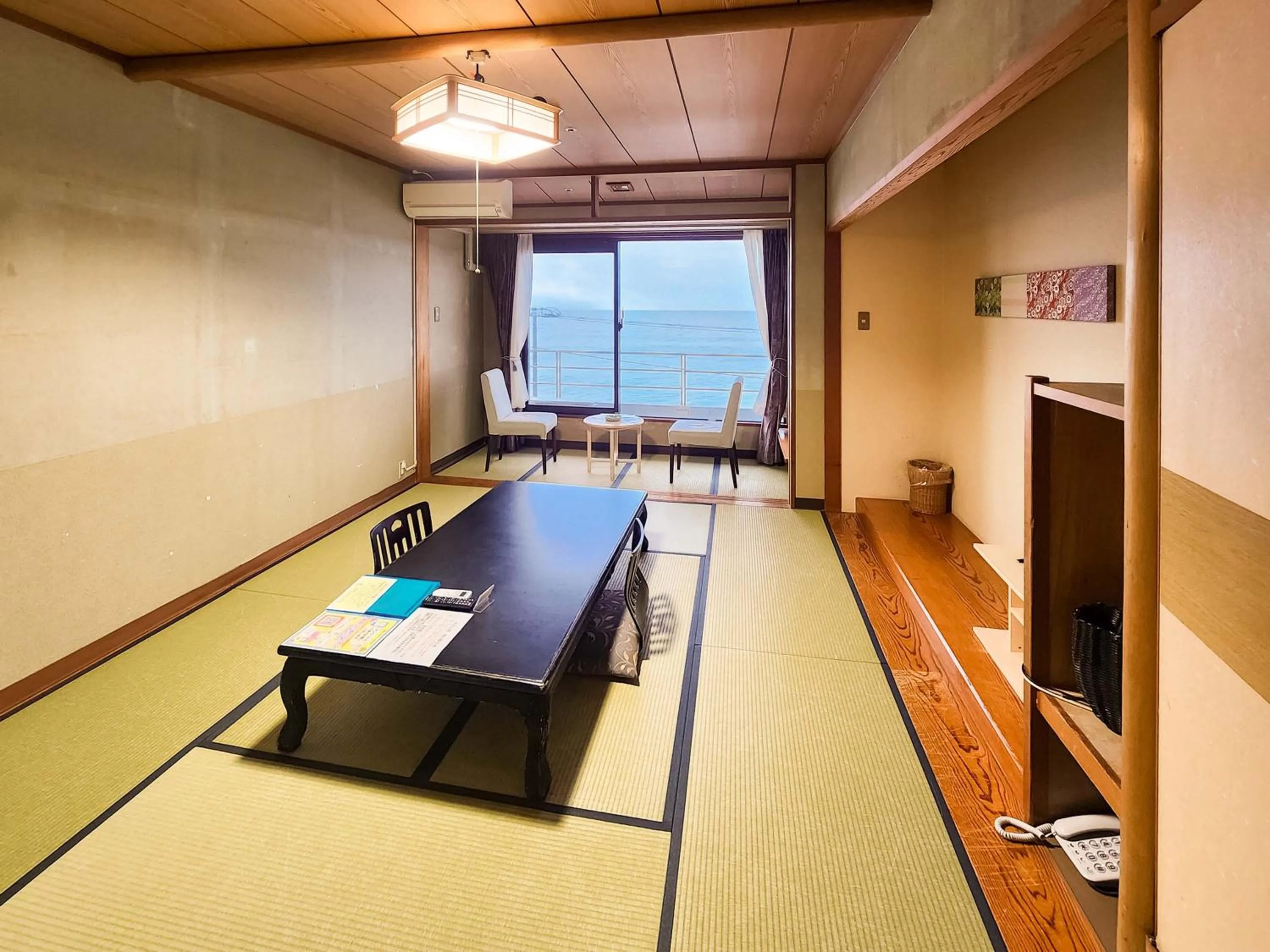 Photo of the whole room in Hotel Cetus Royal