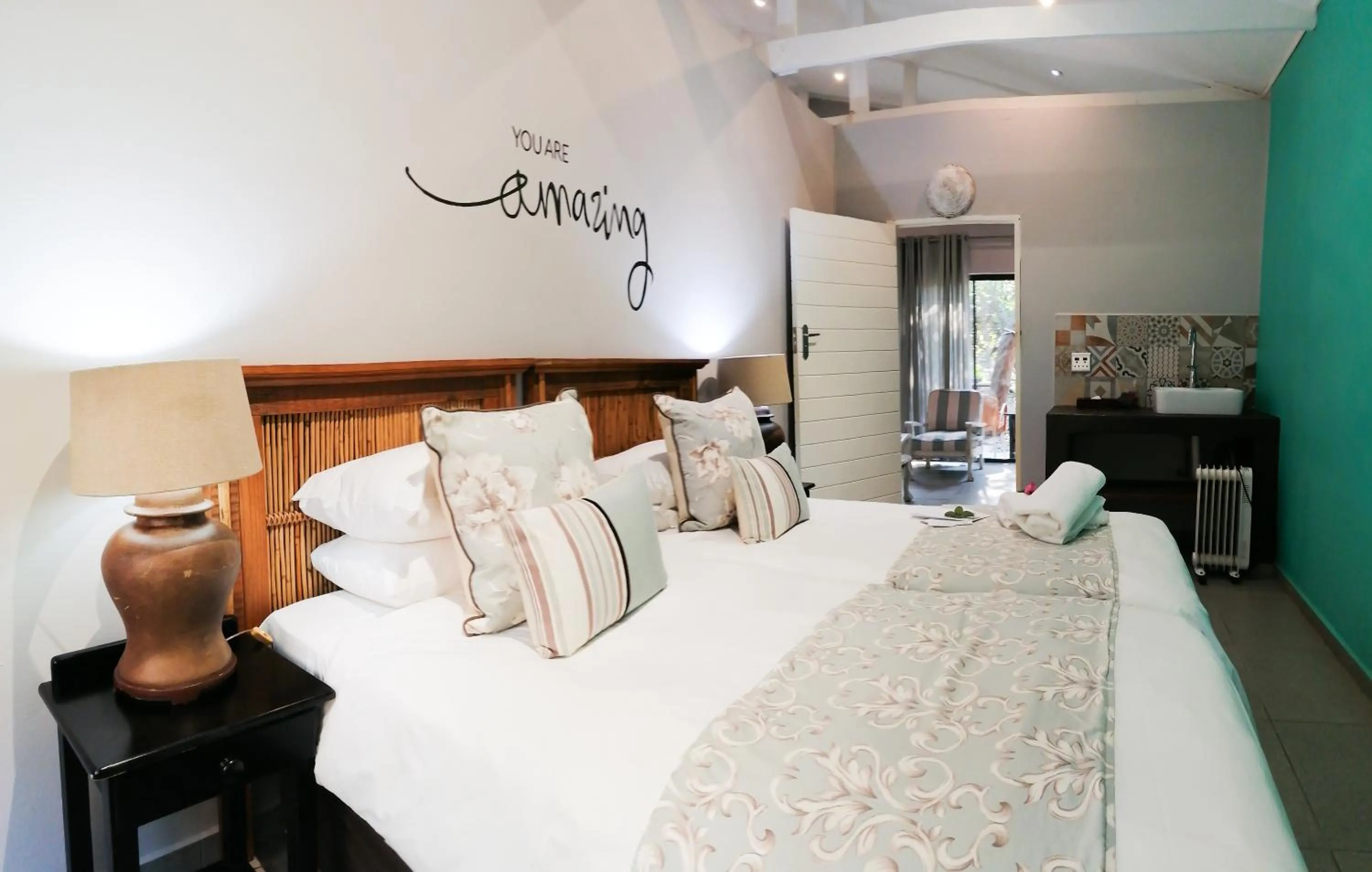 Bed in Emdoneni Lodge with Zululand Cat Conservation Project