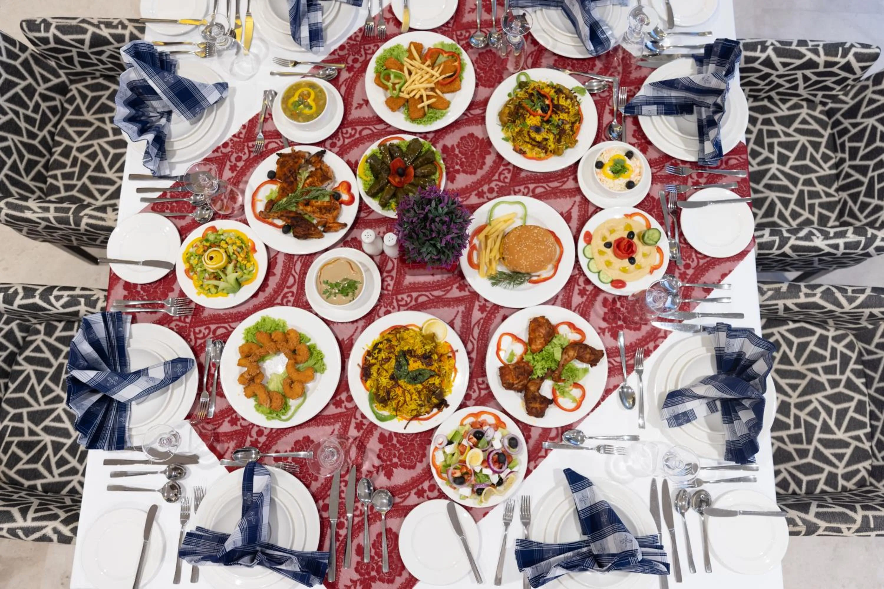 Food and drinks in Blue Coral Hotel