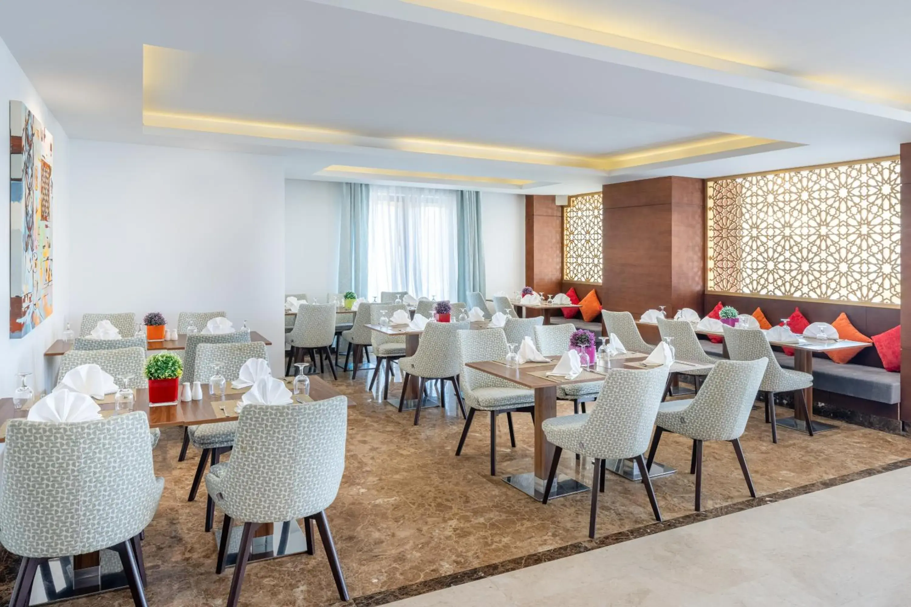 Restaurant/places to eat in Blue Coral Hotel Restaurant/places to eat in Blue Coral Hotel