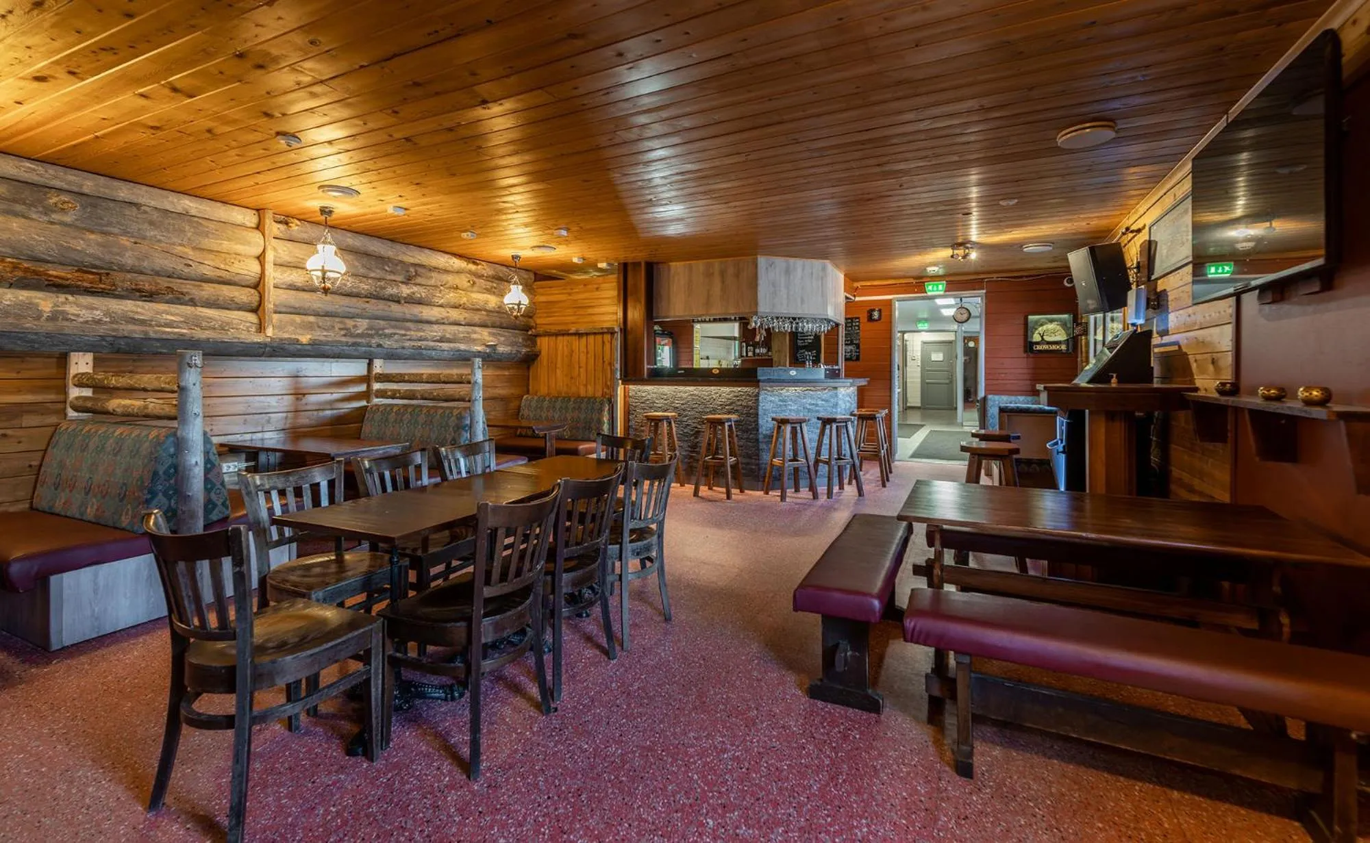 Restaurant/places to eat in Ivalo River Camping