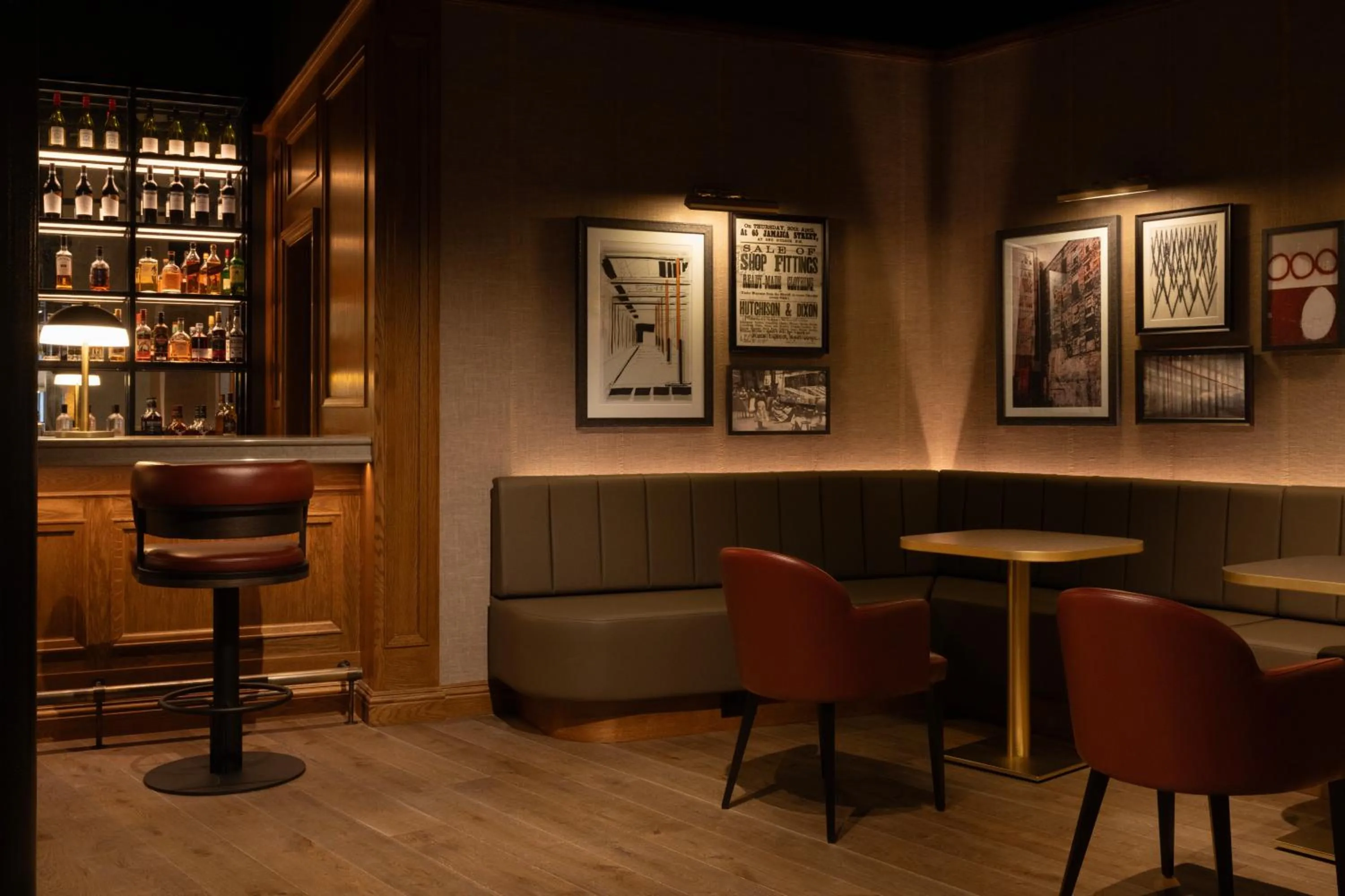 Lounge or bar in Hotel Indigo - Dundee by IHG