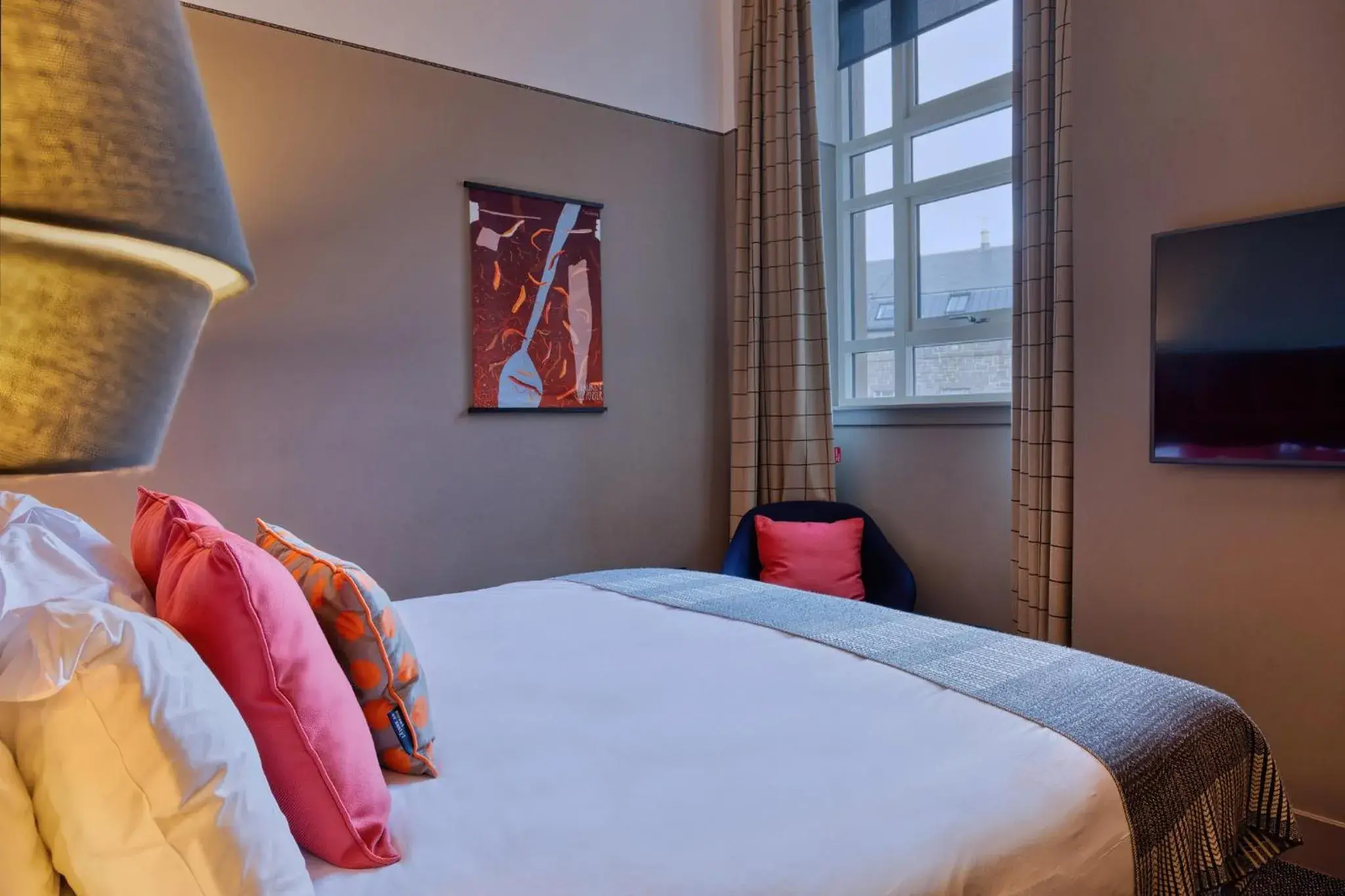 Photo of the whole room, Bed in Hotel Indigo - Dundee by IHG Photo of the whole room, Bed in Hotel Indigo - Dundee by IHG