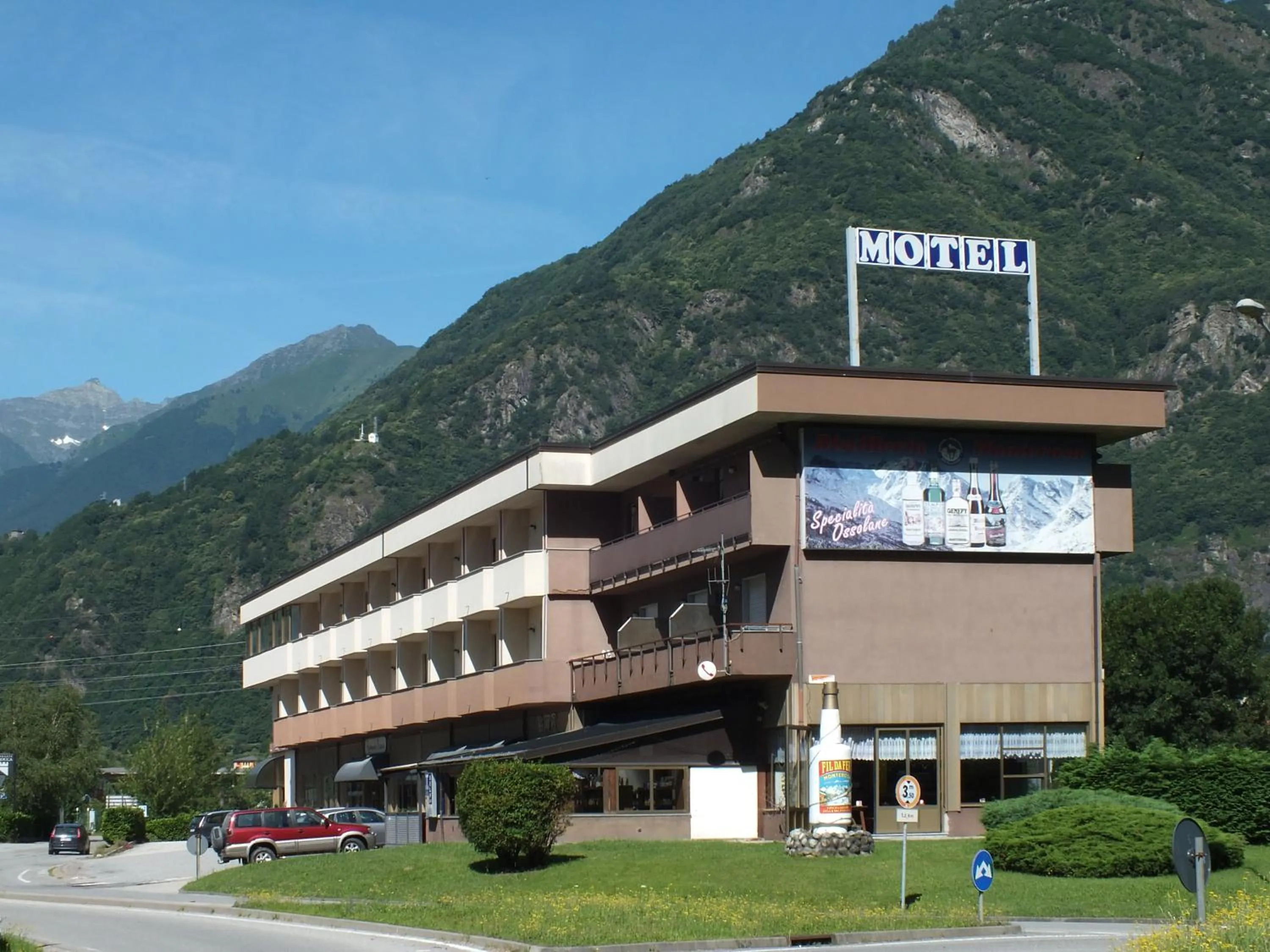Property building in Motel Monterosa