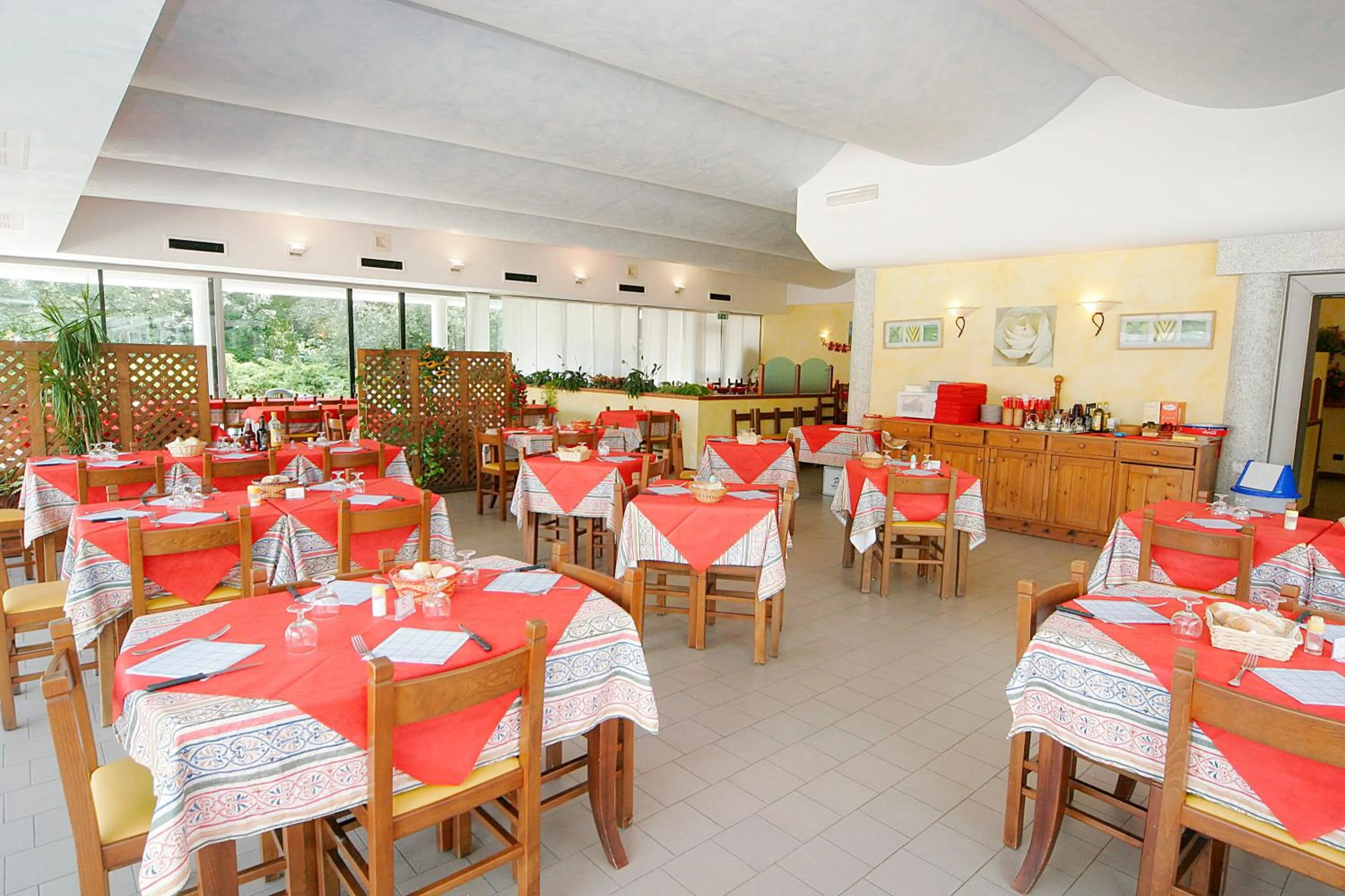Restaurant/places to eat in Motel Monterosa