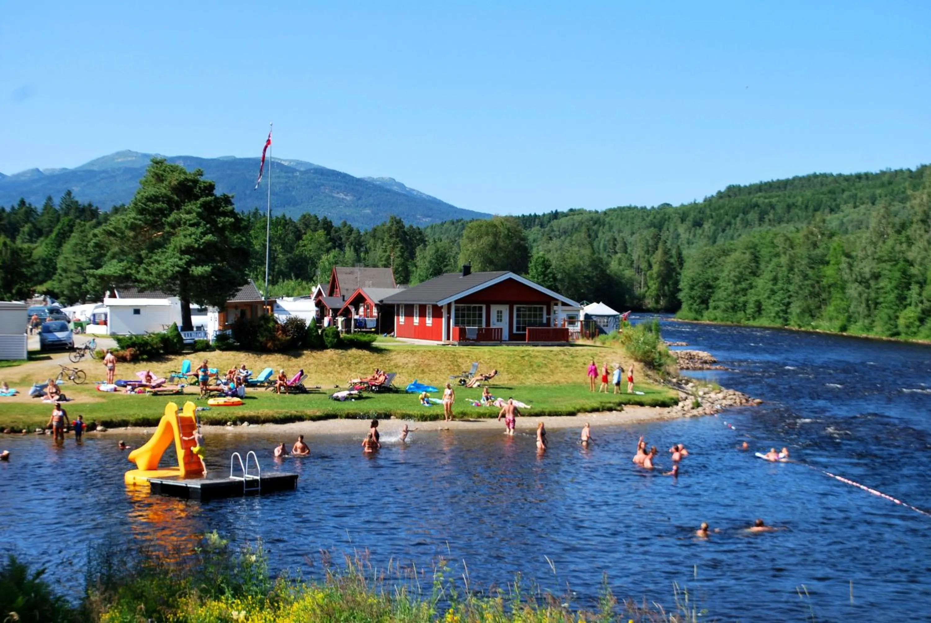 Day in Beverøya Hytteutleie og Camping