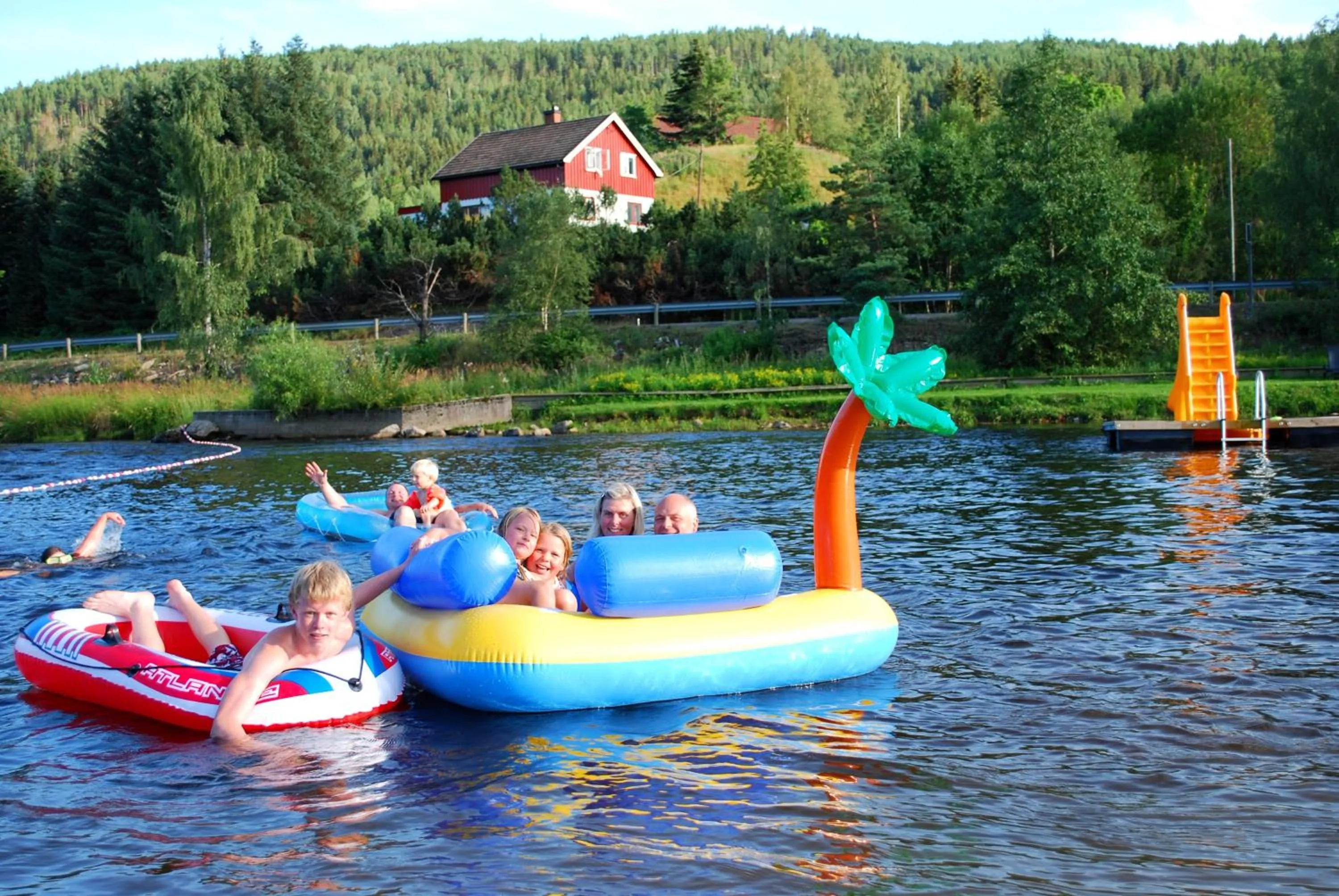Day in Beverøya Hytteutleie og Camping