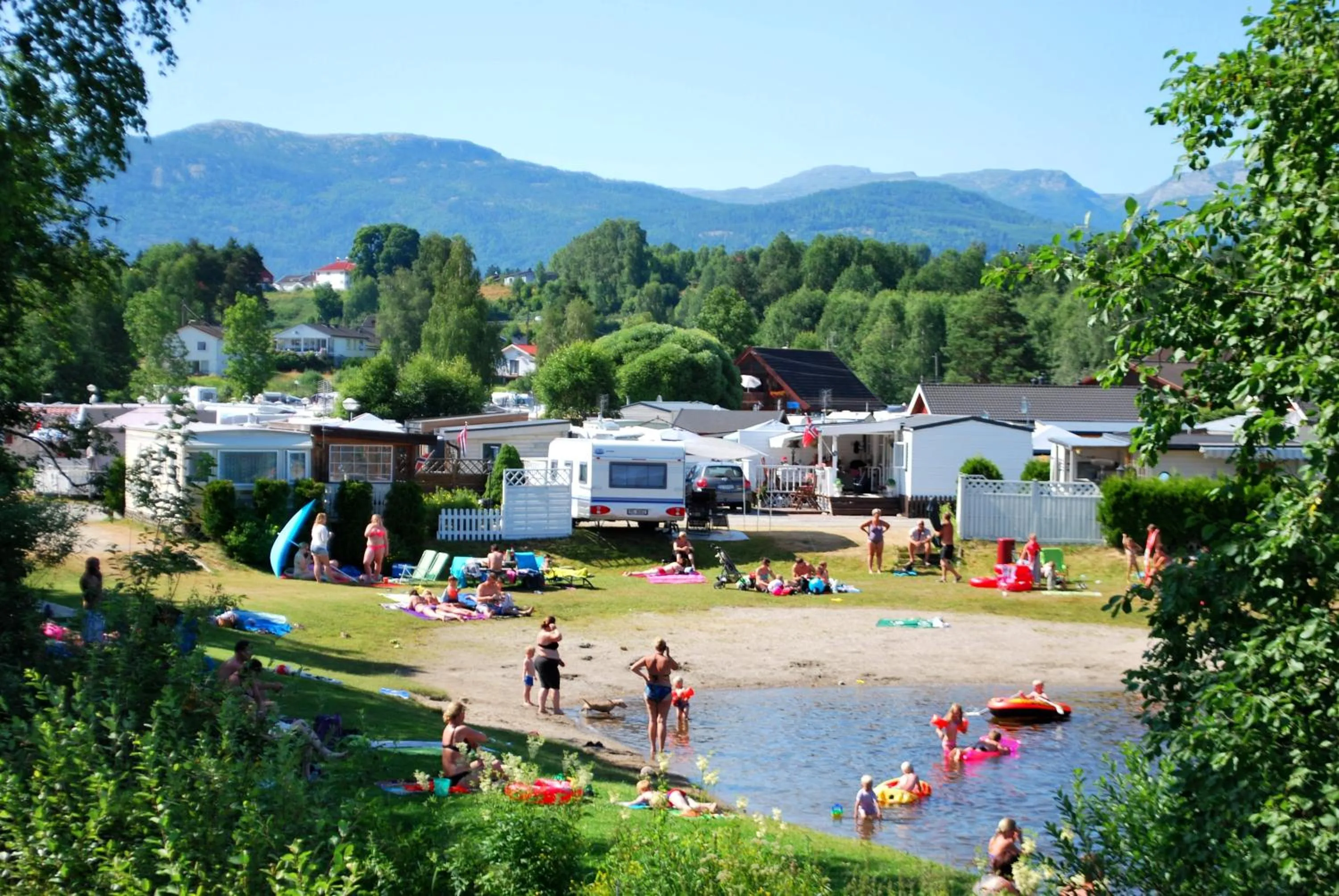 Day in Beverøya Hytteutleie og Camping