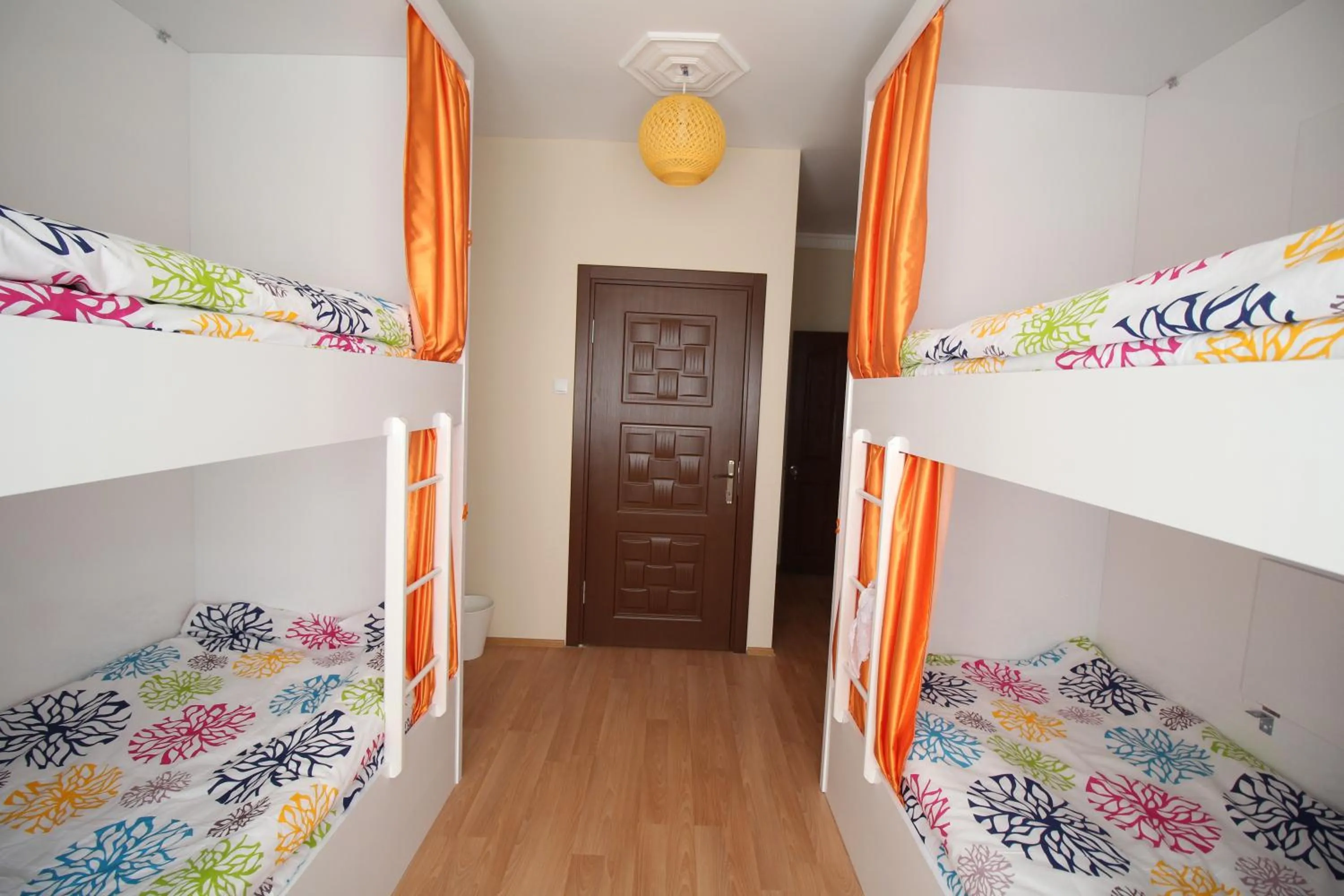 bunk bed, Bed in Deeps Hostel Eskişehir