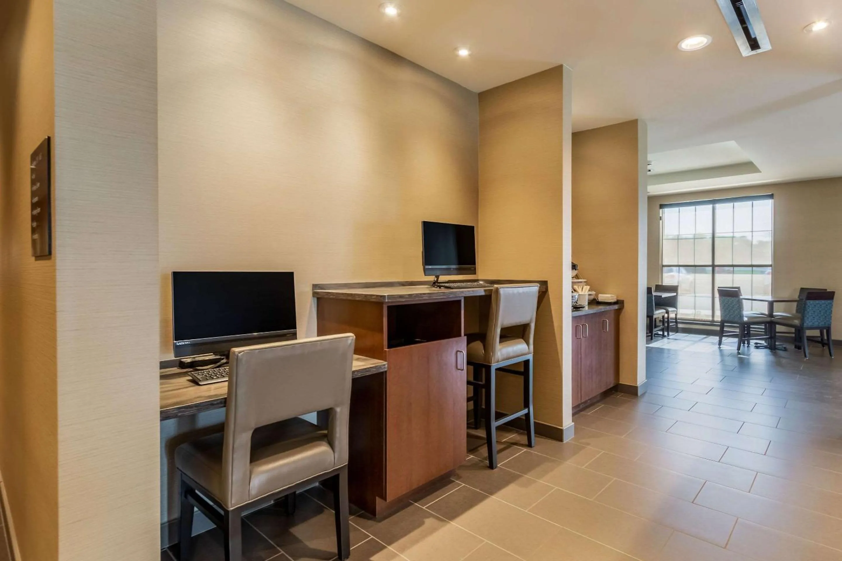 On site in Comfort Inn & Suites - Harrisburg Airport - Hershey South