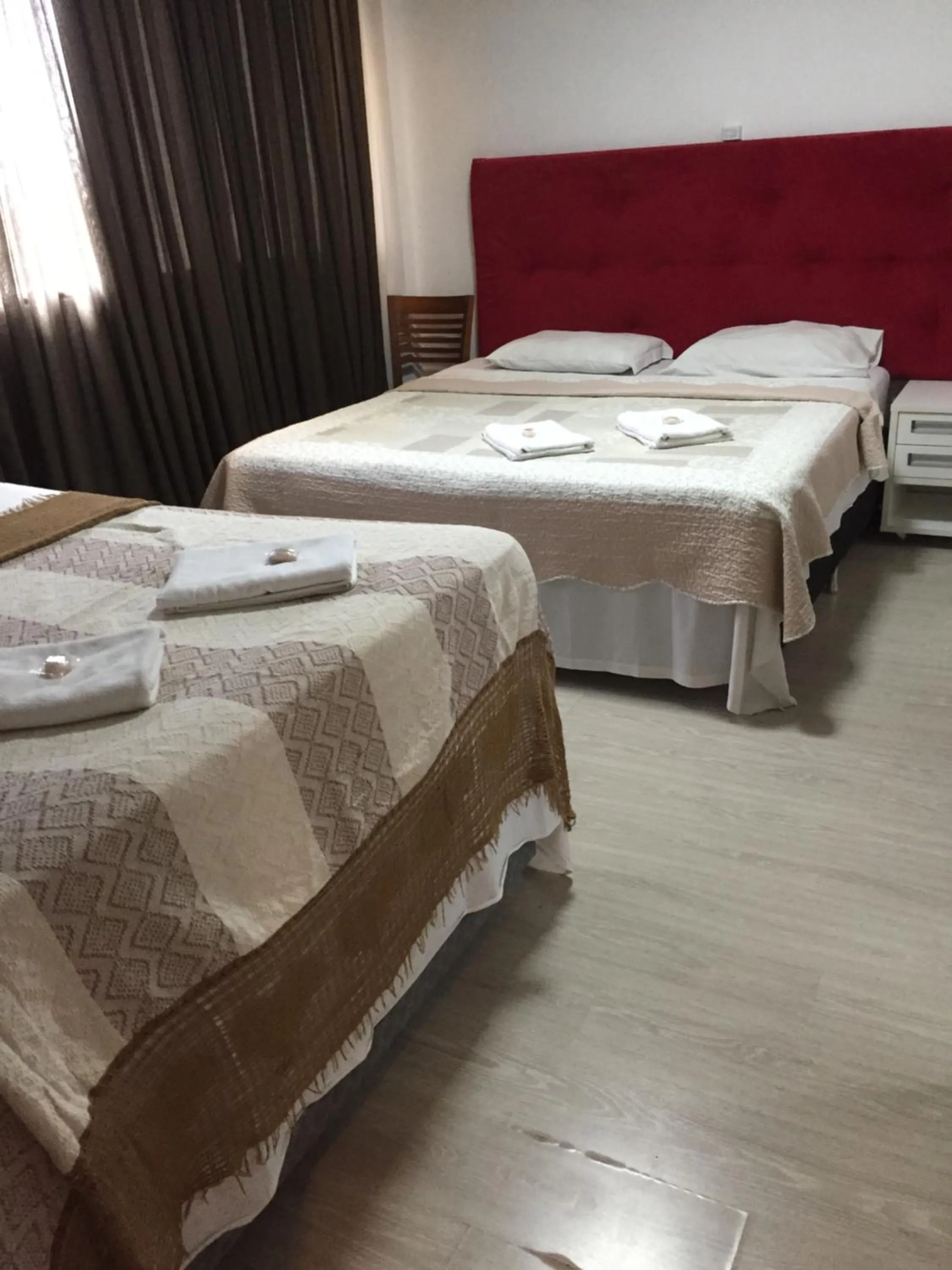 Bed in Vila Alaide Praia Hotel