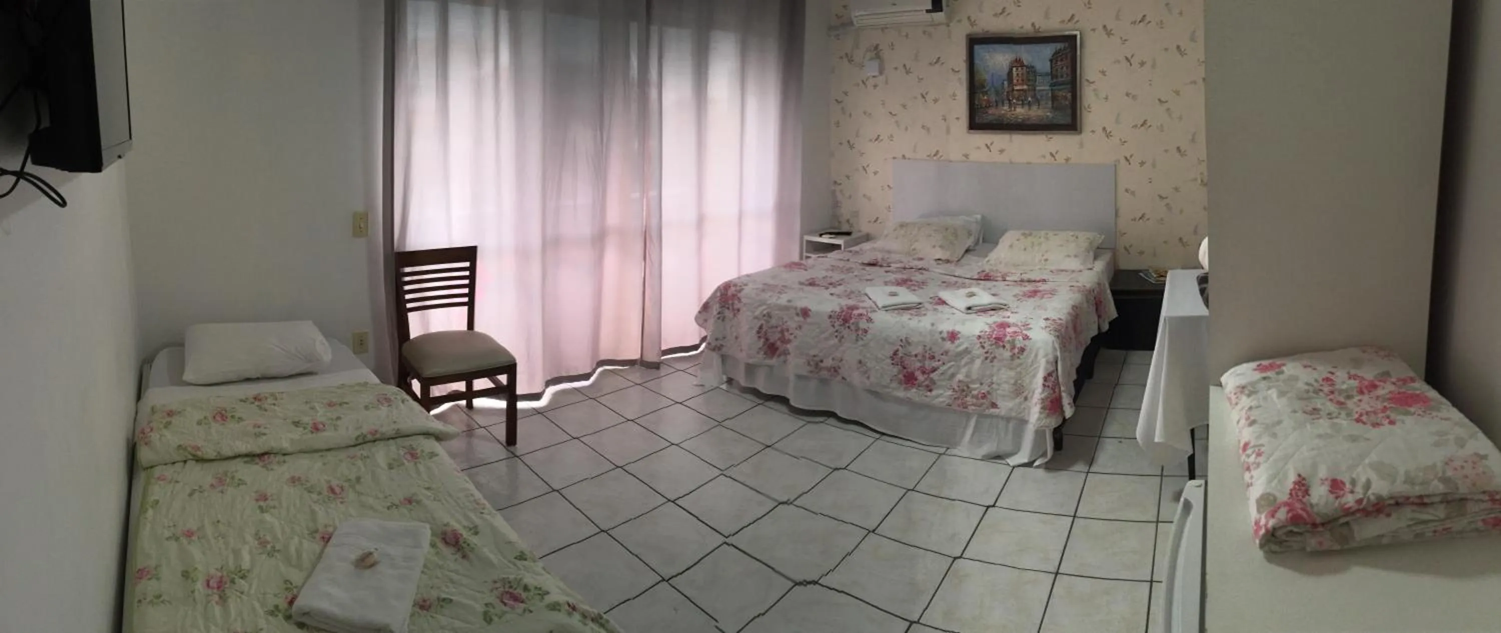 Bed in Vila Alaide Praia Hotel