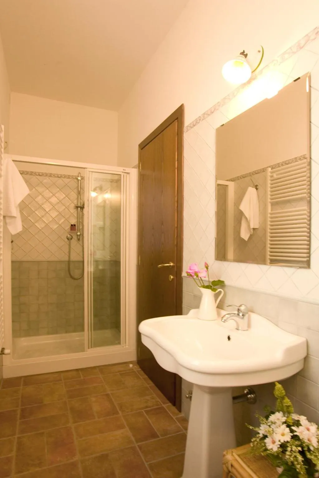 Shower in Bio Agriturismo Le Cascatelle