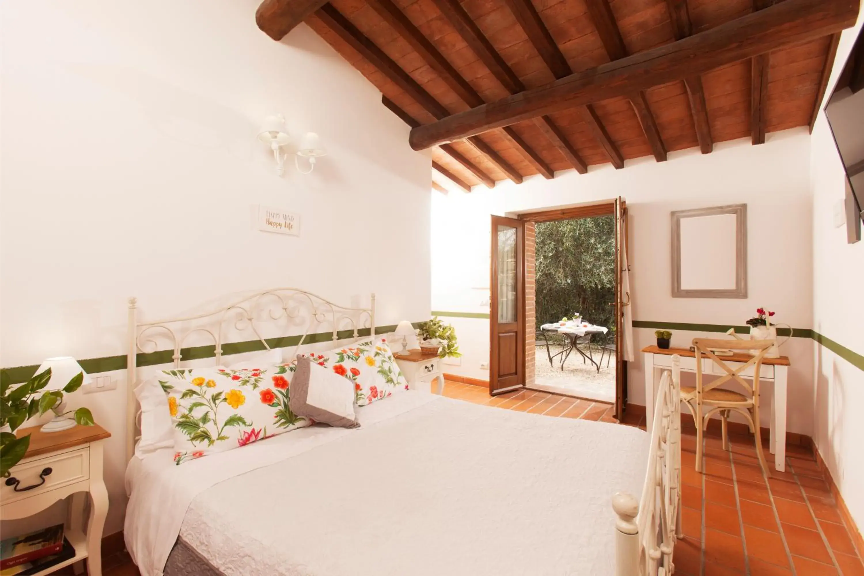 Double Room in Bio Agriturismo Le Cascatelle Double Room in Bio Agriturismo Le Cascatelle