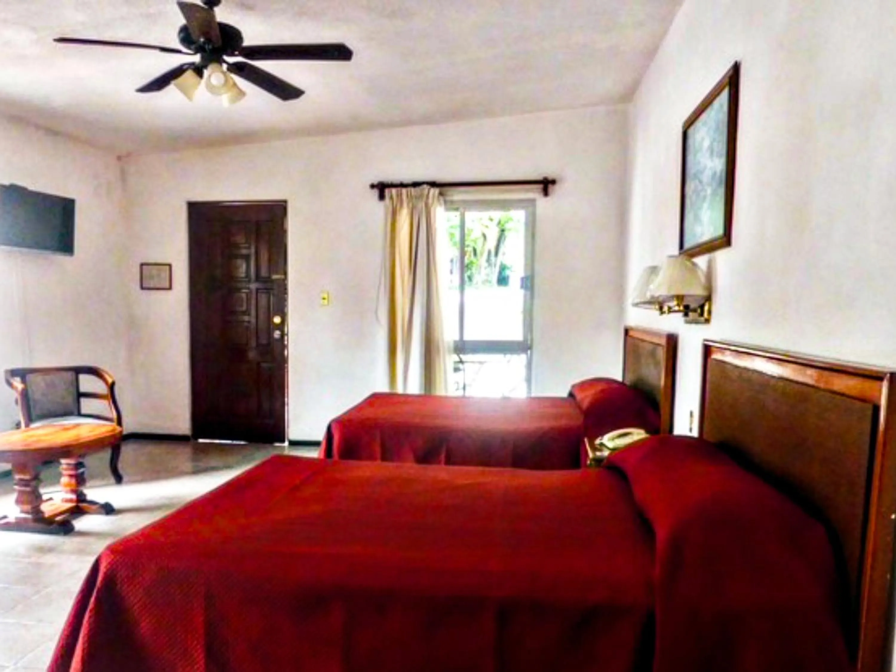 Bed in Hotel Bajo el Volcan