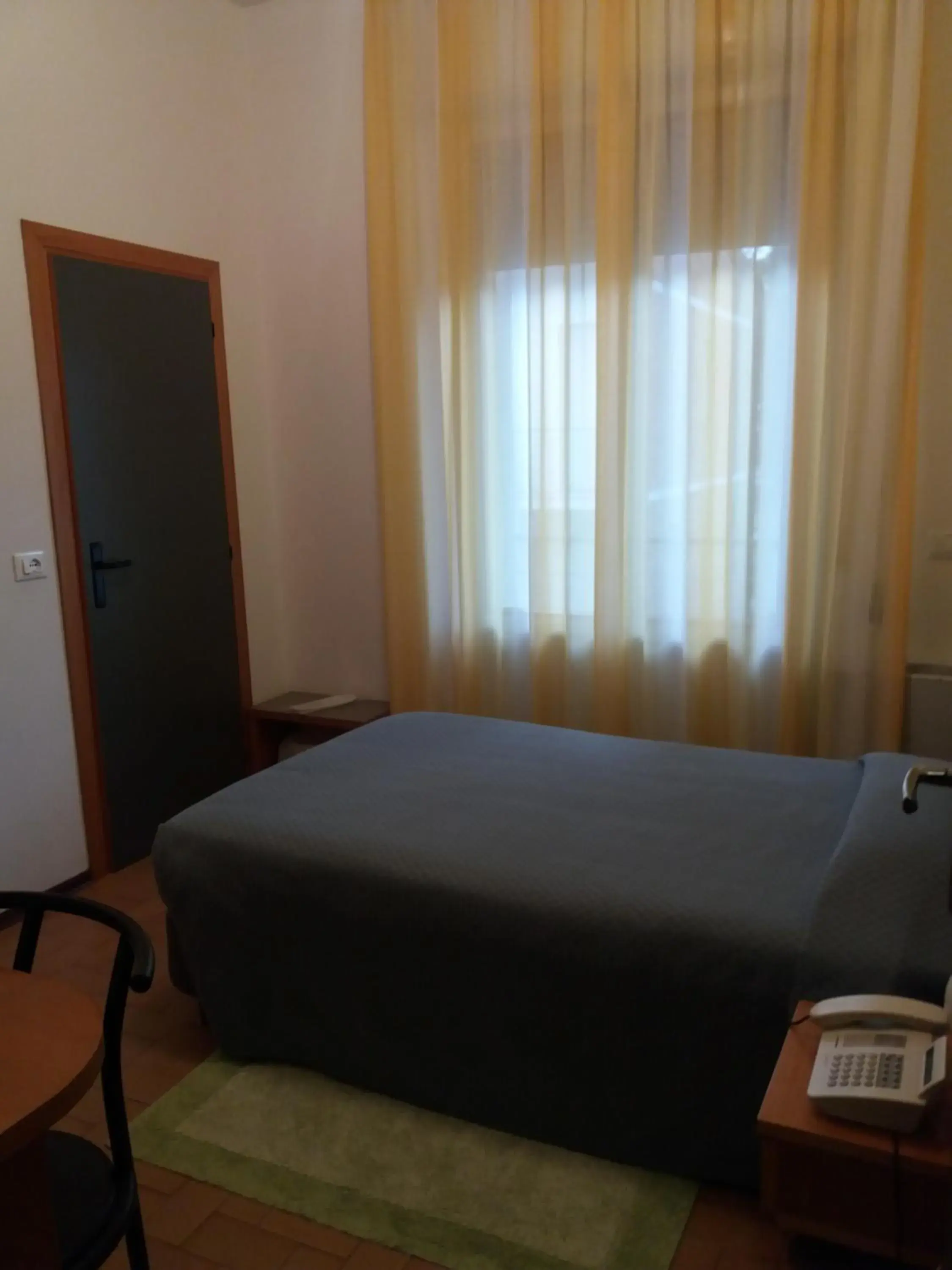 Single Room in Hotel Bermuda Single Room in Hotel Bermuda