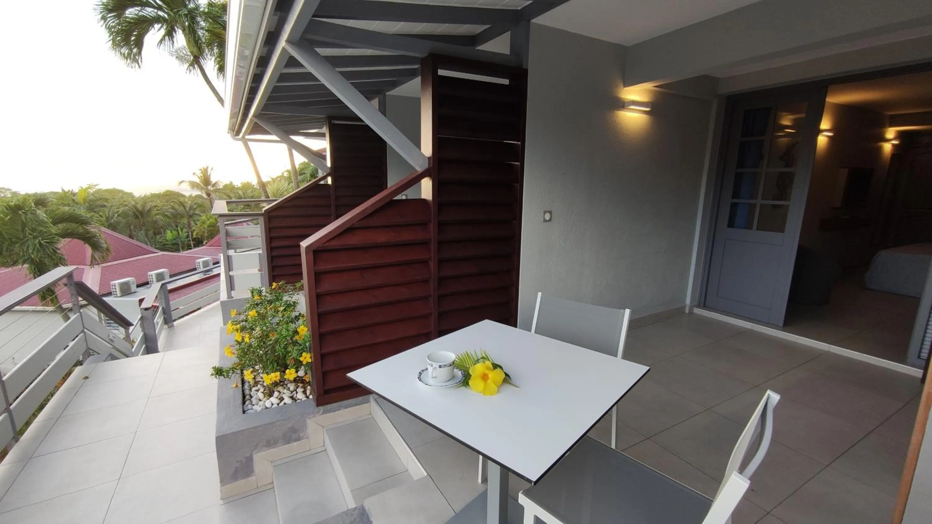 Patio in Habitation Grande Anse Résidence hôtelière