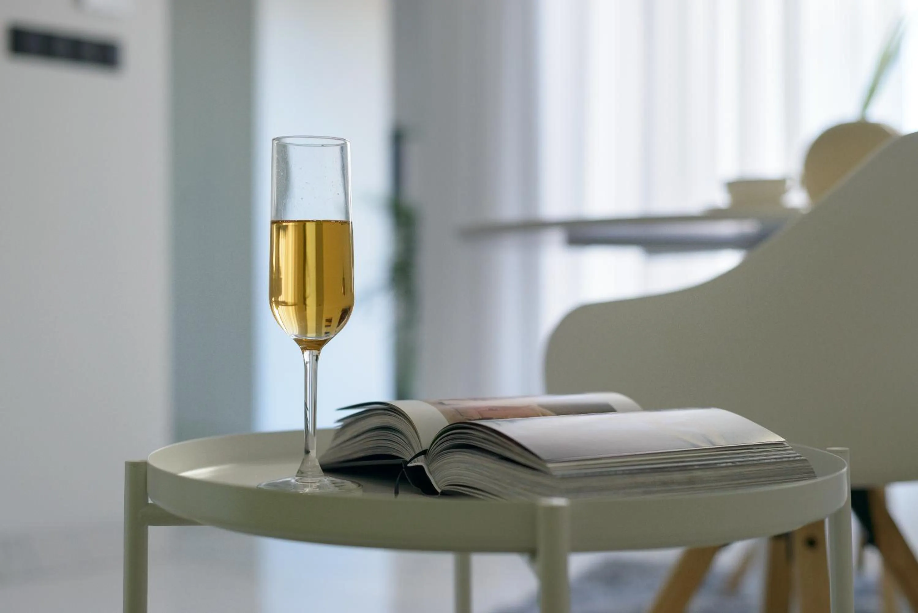 Seating area in Centro Design Apartments - Półwiejska