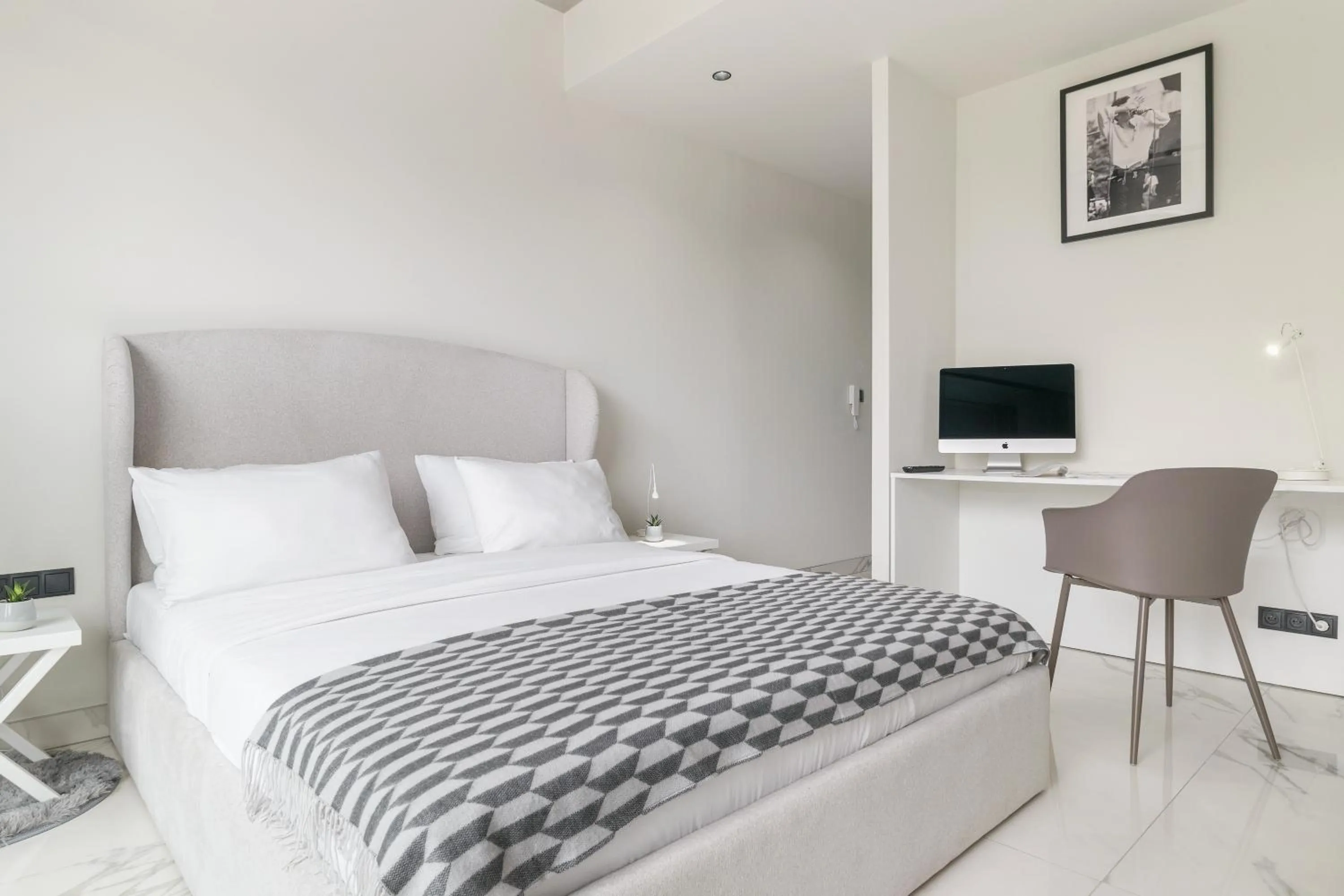 Photo of the whole room, Bed in Centro Design Apartments - Półwiejska