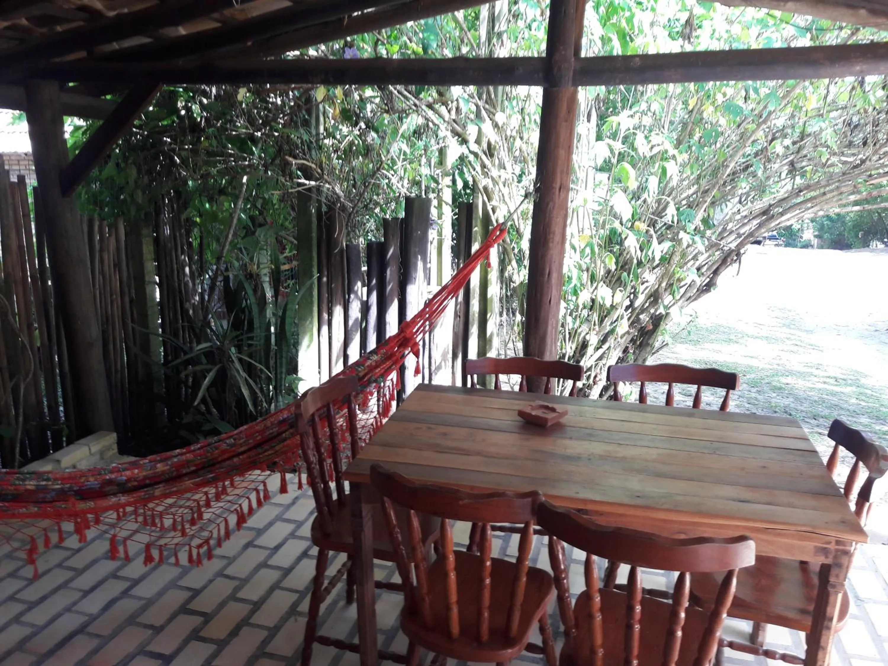 Communal kitchen in Pousada Rosa & Canela