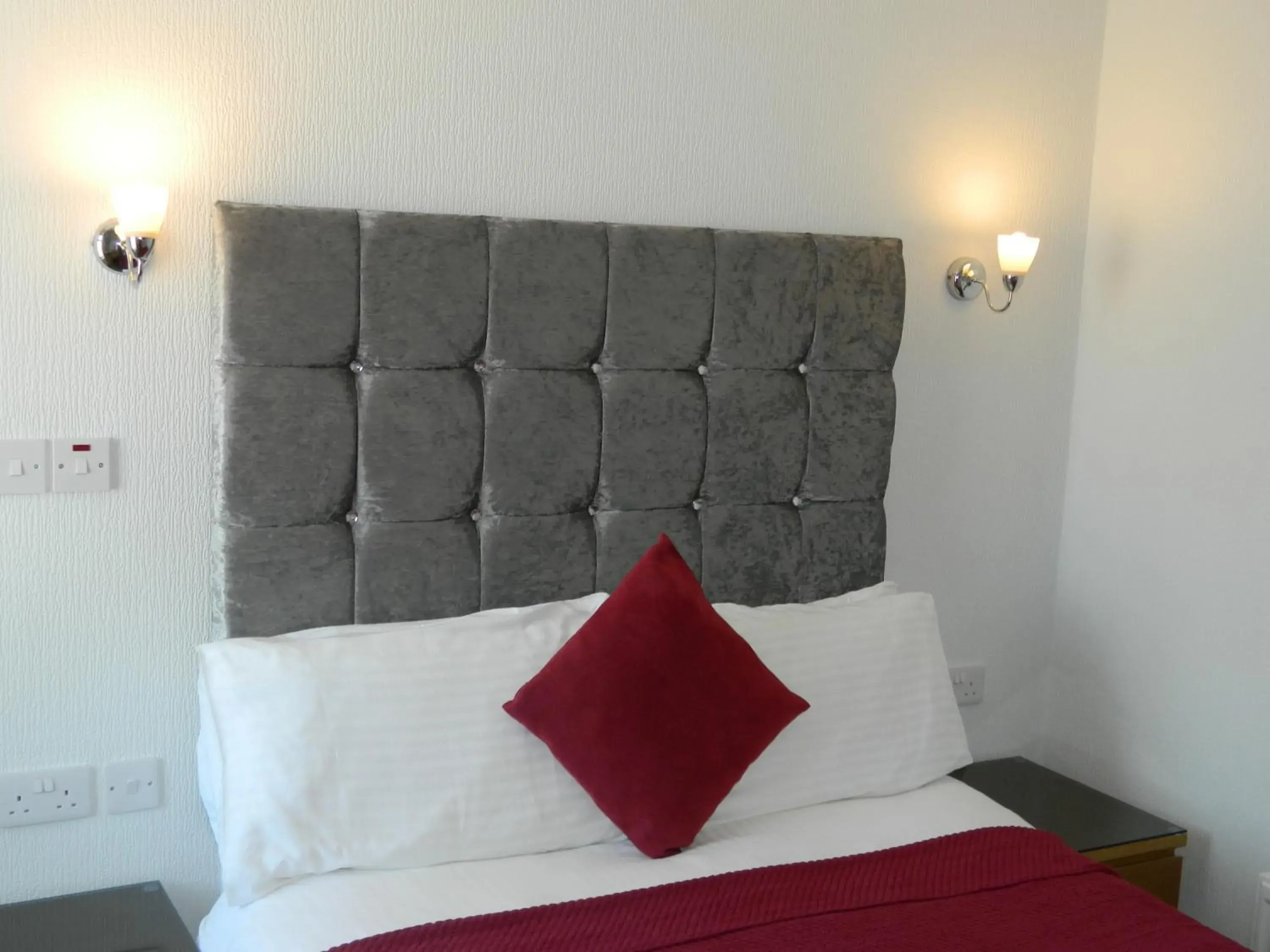 Bedroom, Bed in Ocean Bay Bedroom, Bed in Ocean Bay