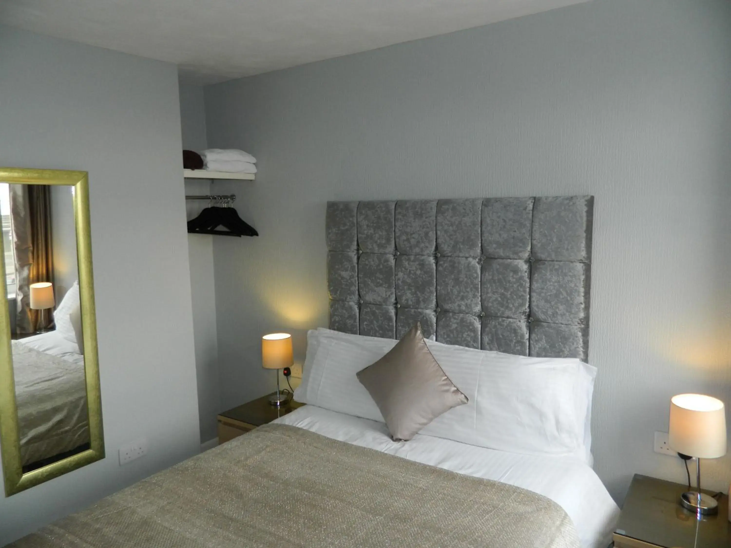 Bathroom, Bed in Ocean Bay Bathroom, Bed in Ocean Bay