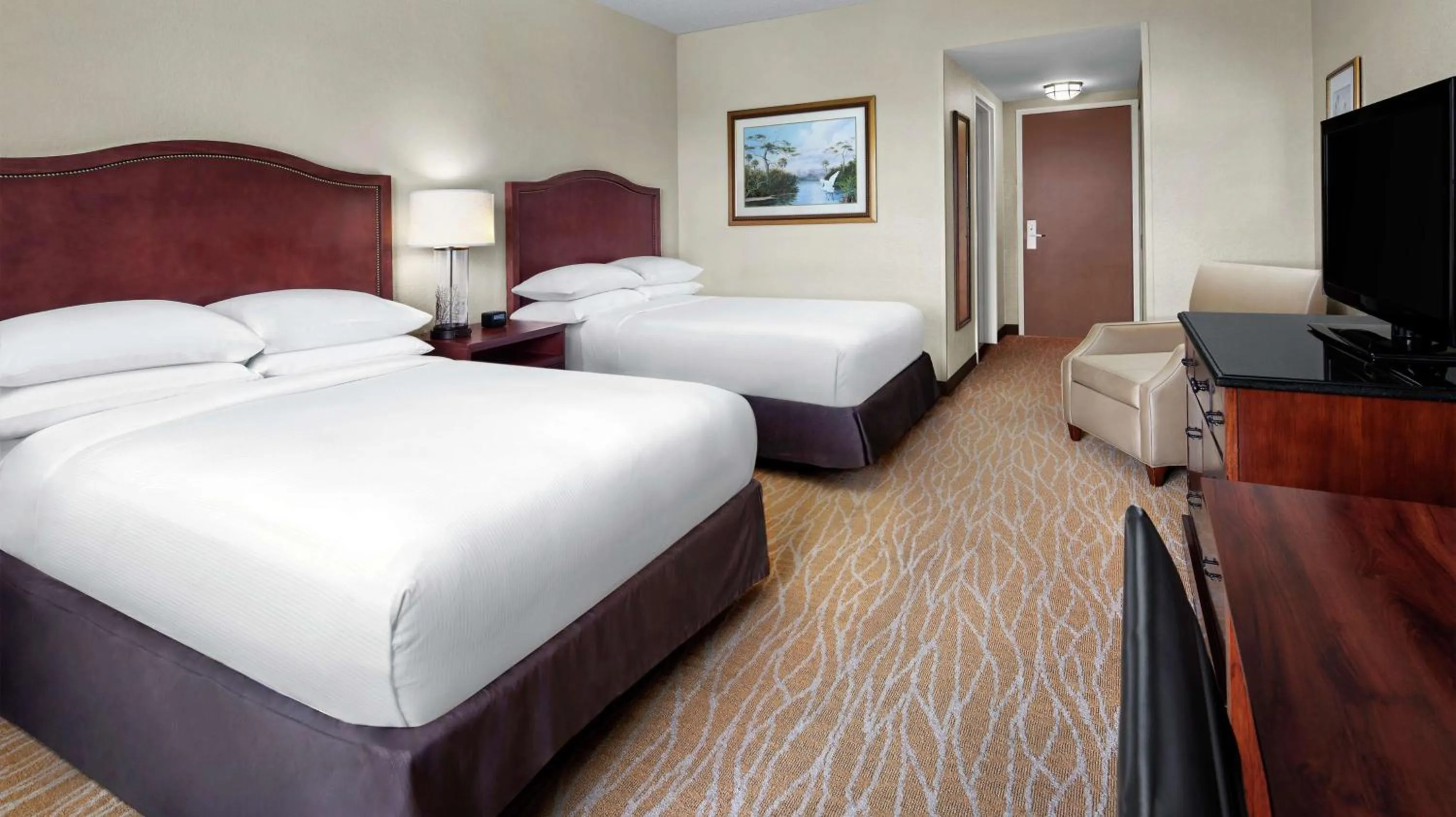 Bedroom, Bed in DoubleTree by Hilton Sunrise - Sawgrass Mills