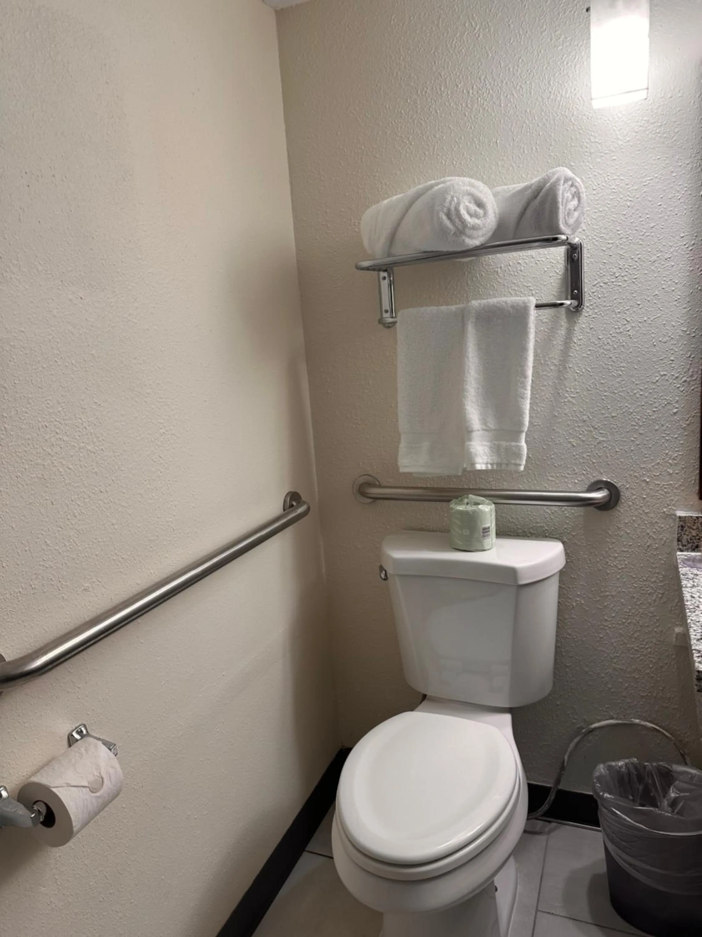 Ramada Downtown by Wyndham Anchorage