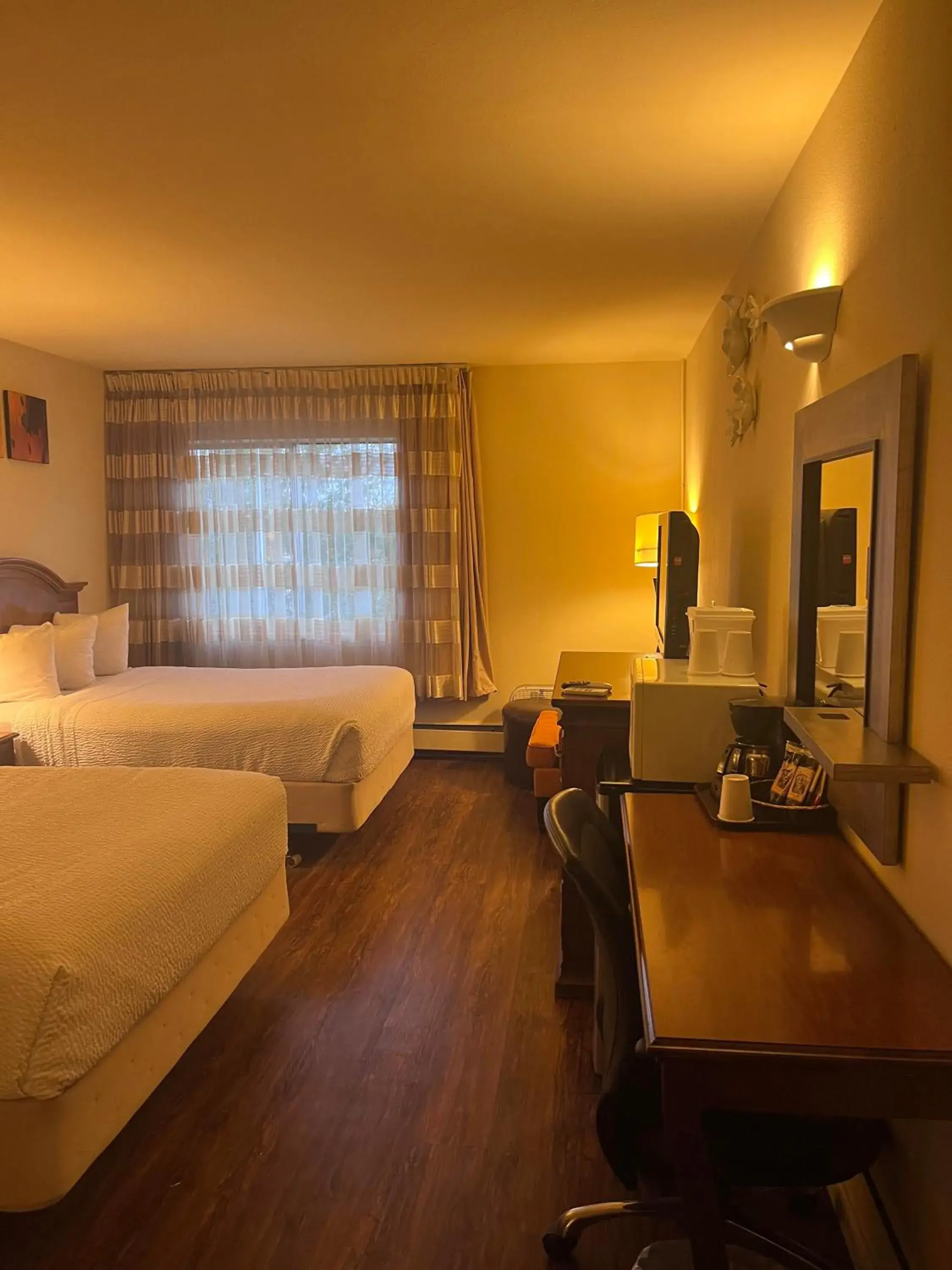 Bed in Ramada by Wyndham Anchorage Bed in Ramada by Wyndham Anchorage