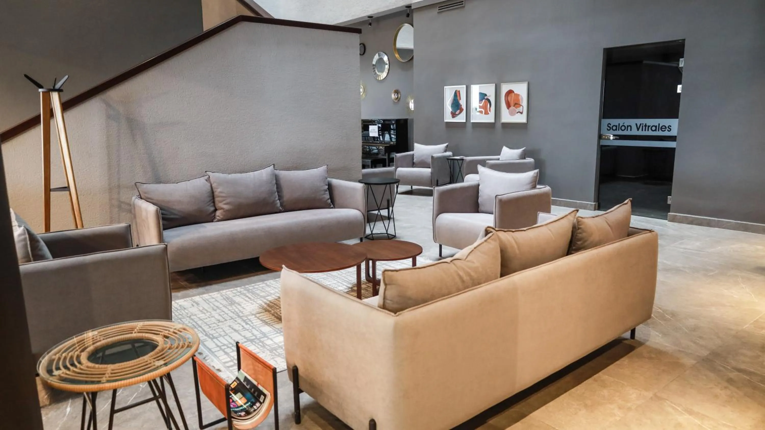 Seating area in Best Western Santorin