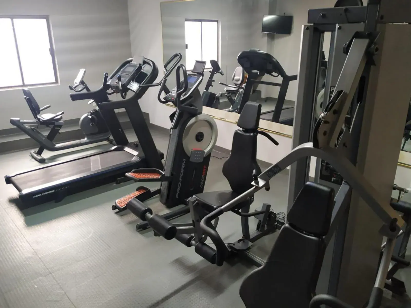 Fitness centre/facilities in Best Western Santorin Fitness centre/facilities in Best Western Santorin