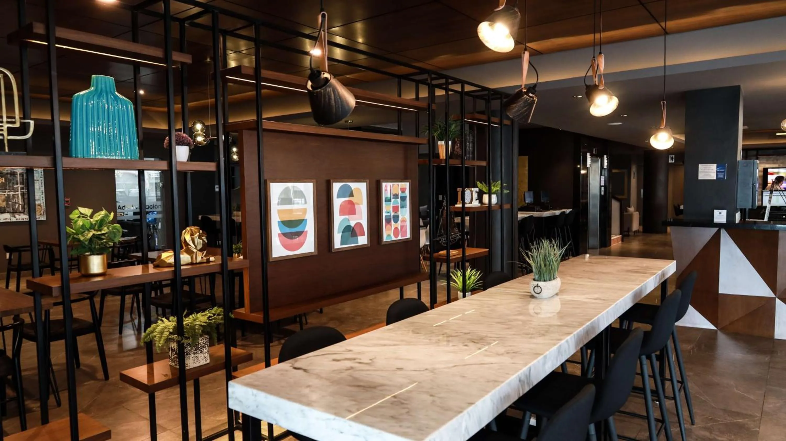 Breakfast in Best Western Santorin