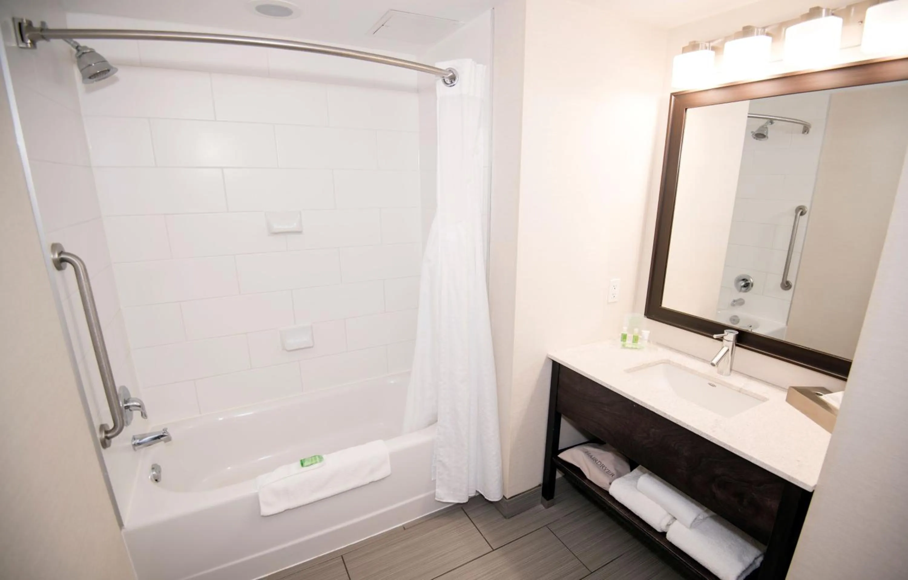 Bathroom in Holiday Inn Hotel & Suites Red Deer by IHG