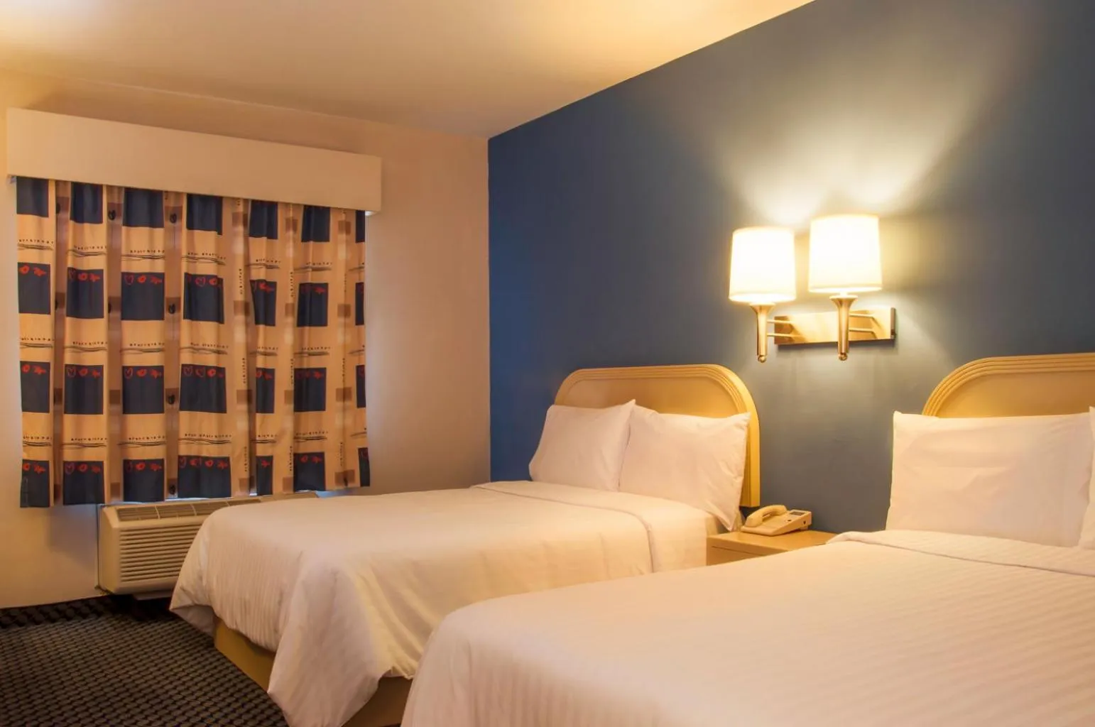 Double Room with 2 Double Beds - Non-Smoking in Victoria Inn