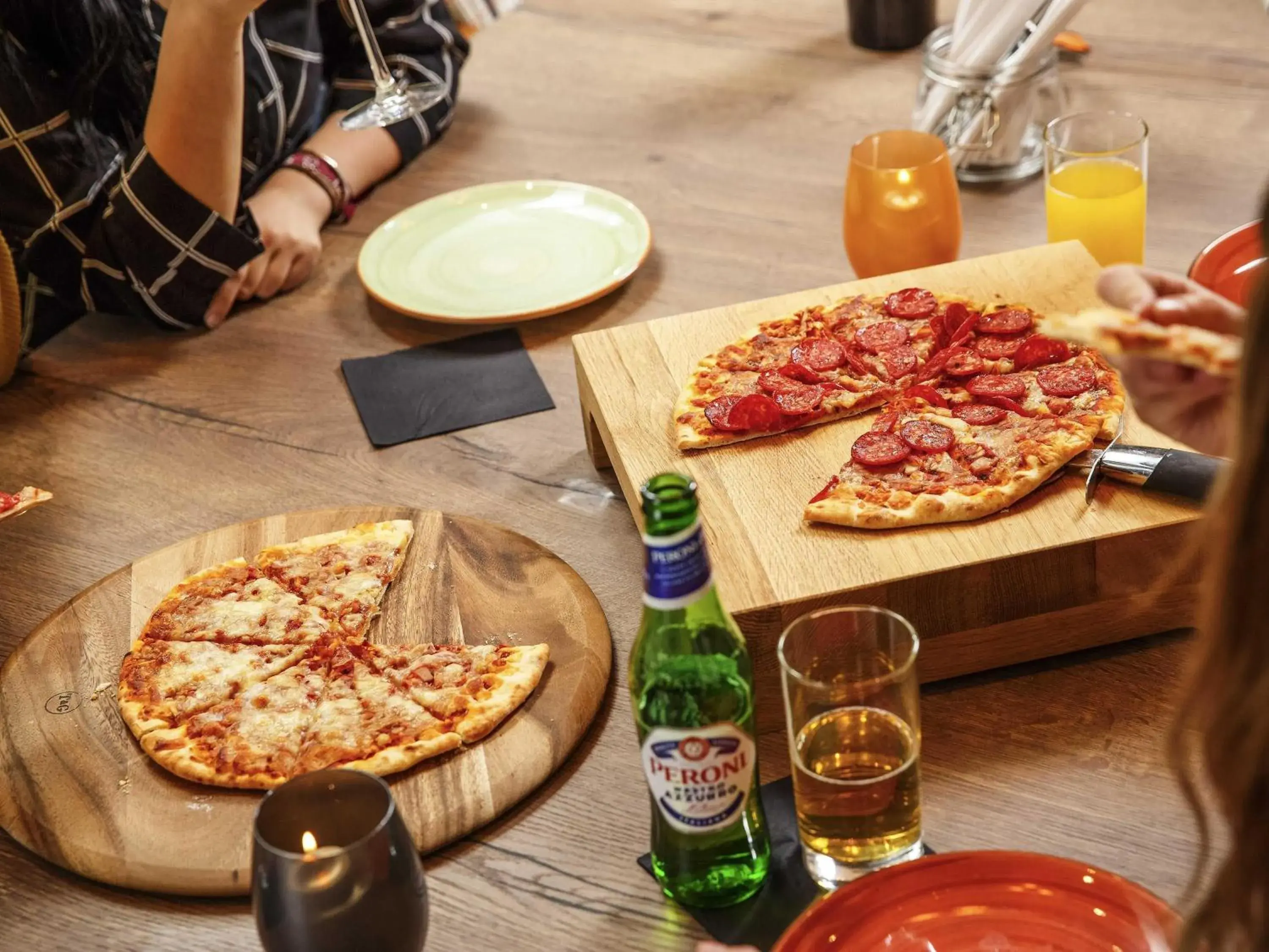 Lounge or bar in ibis Styles London Gloucester Road Lounge or bar in ibis Styles London Gloucester Road