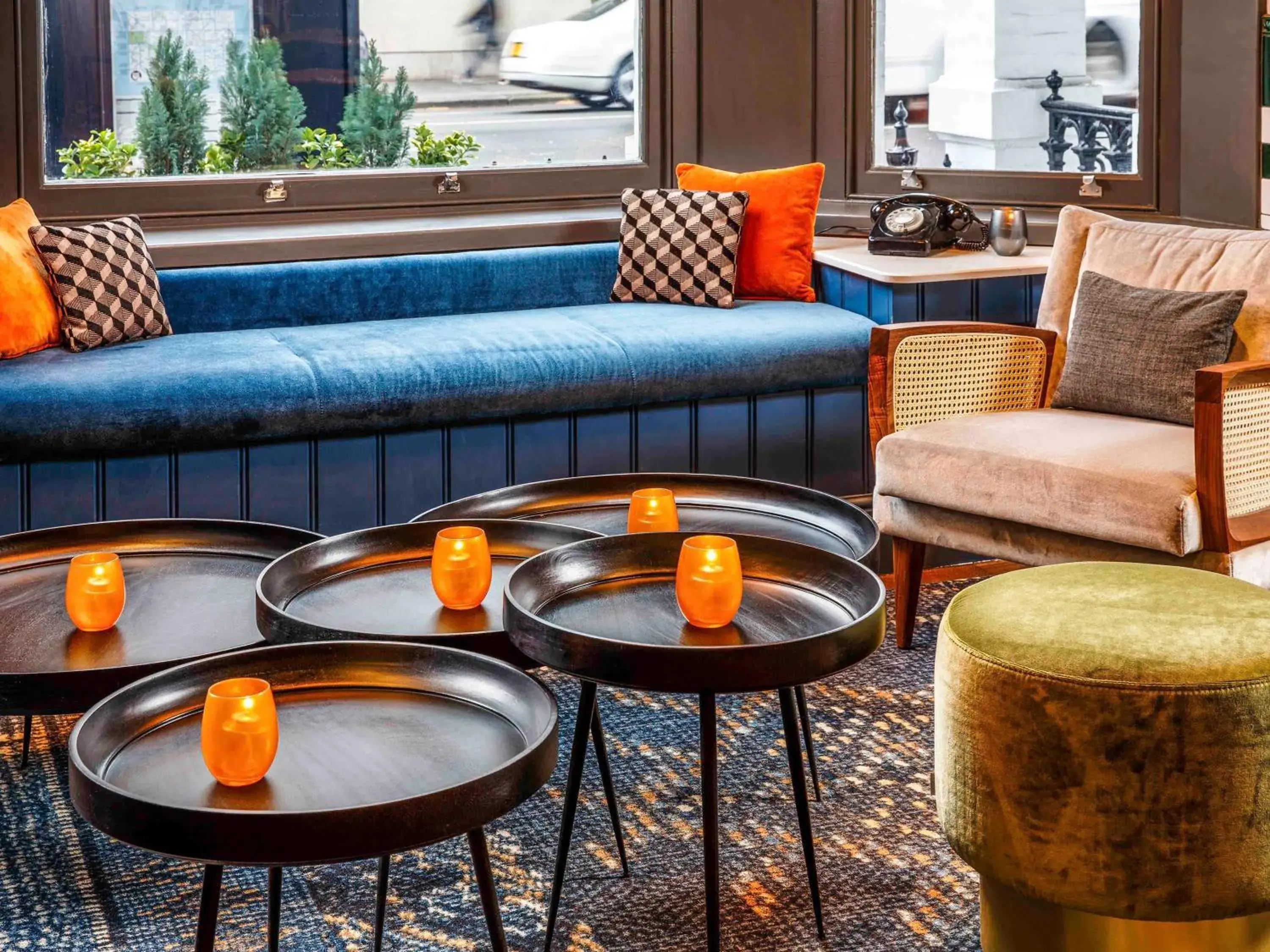 Lounge or bar in ibis Styles London Gloucester Road Lounge or bar in ibis Styles London Gloucester Road