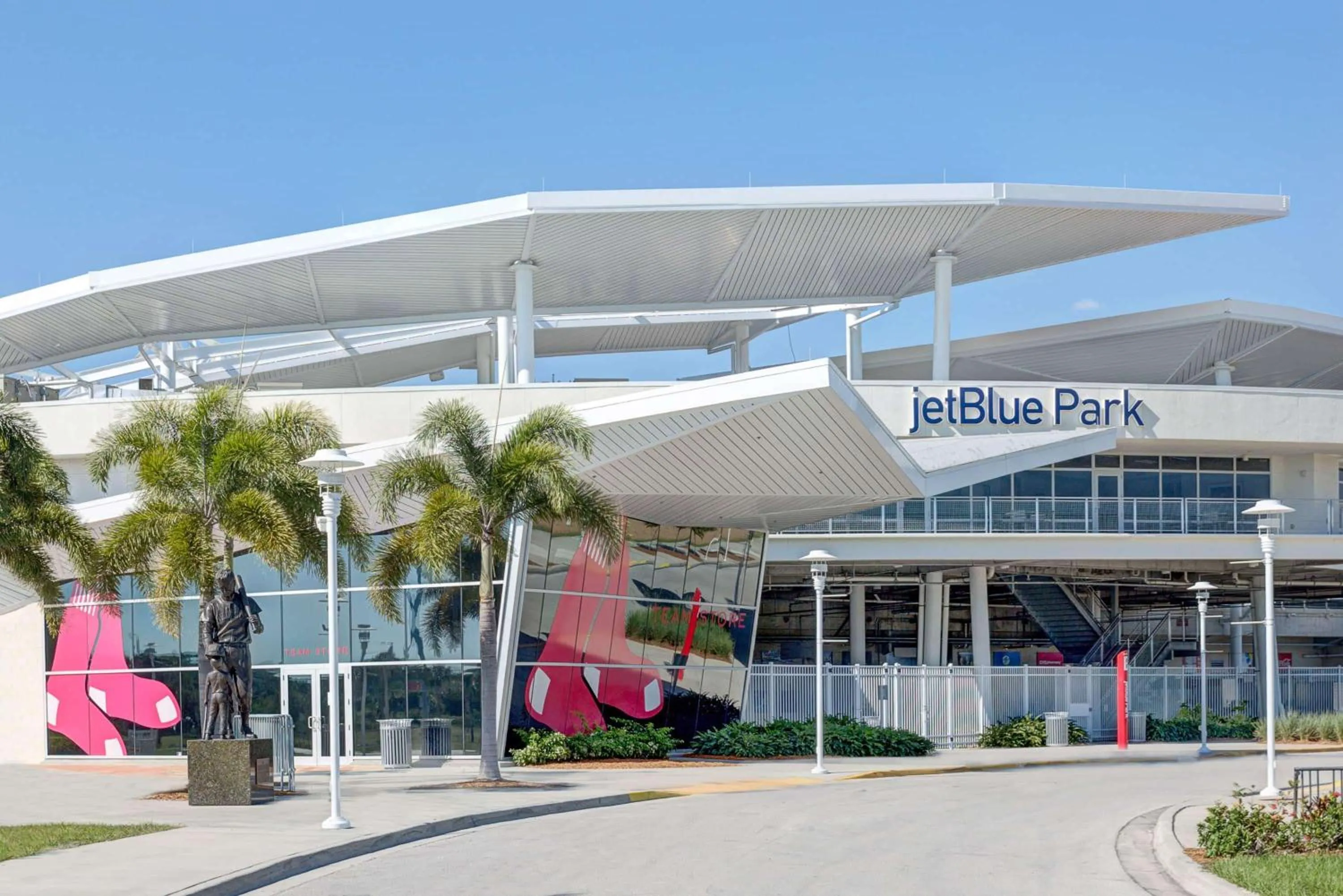 Off site in Howard Johnson by Wyndham Ft. Myers FL