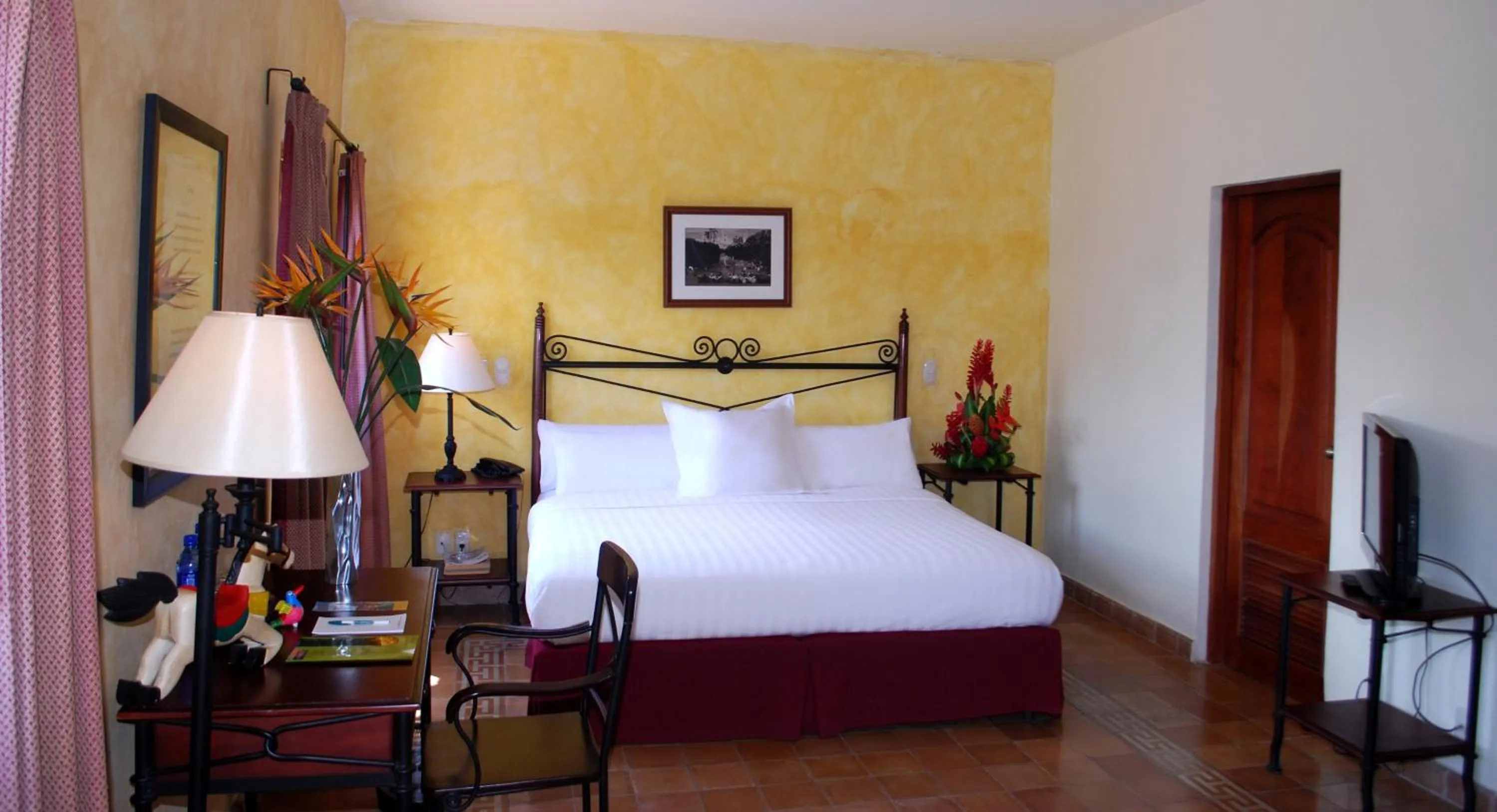 Other, Bed in Hotel Dario Granada