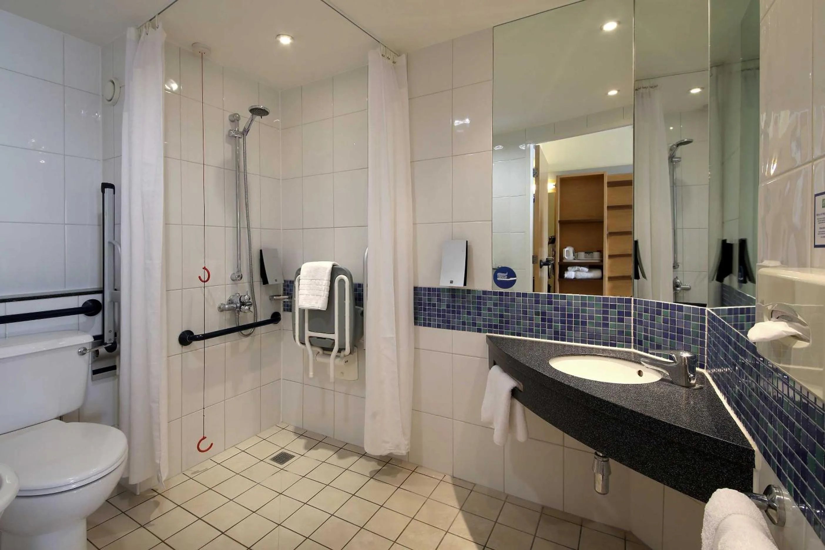 Bathroom in Holiday Inn Express London - Newbury Park, an IHG Hotel