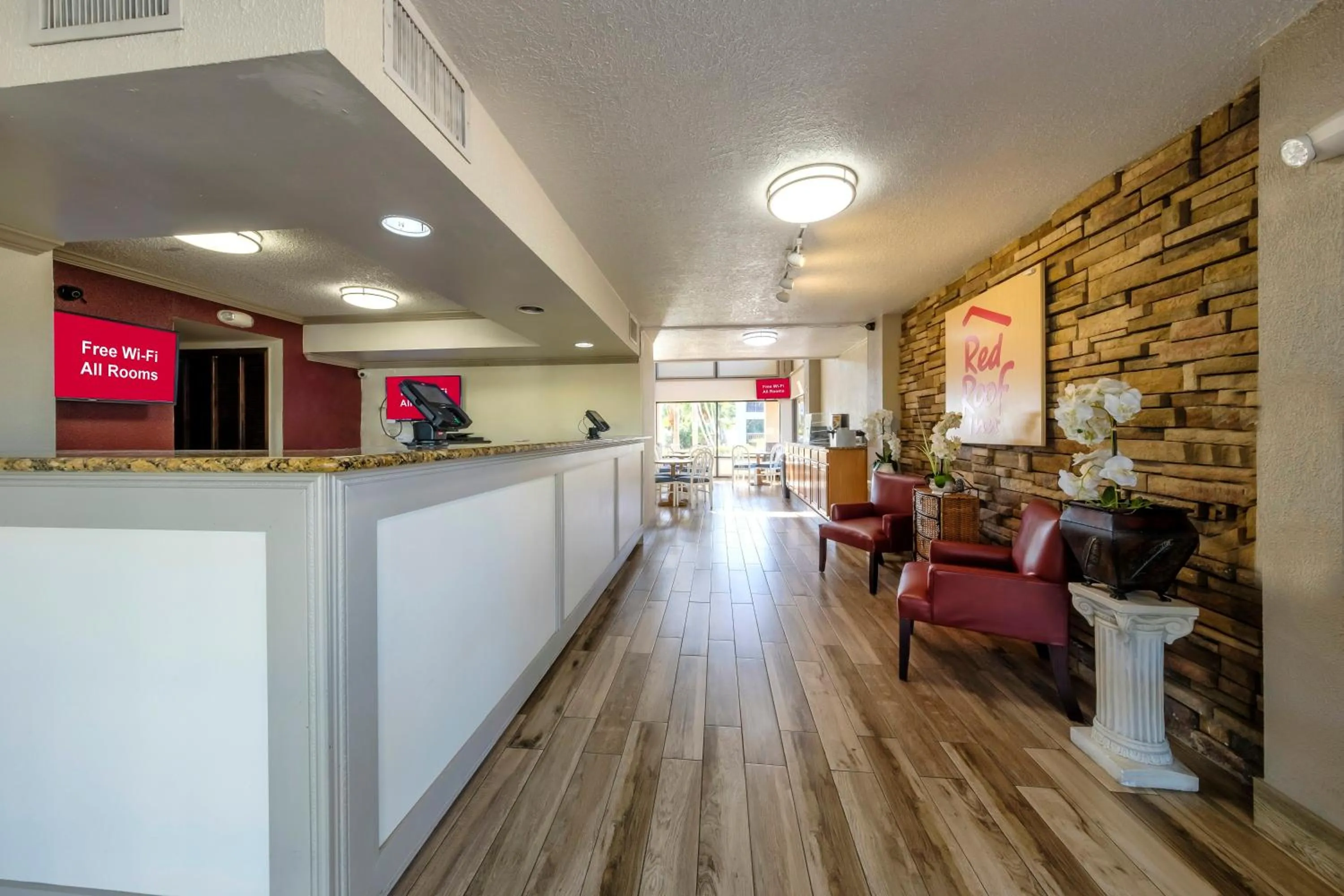 Lobby or reception, Lobby/Reception in Red Roof Inn Ft. Myers