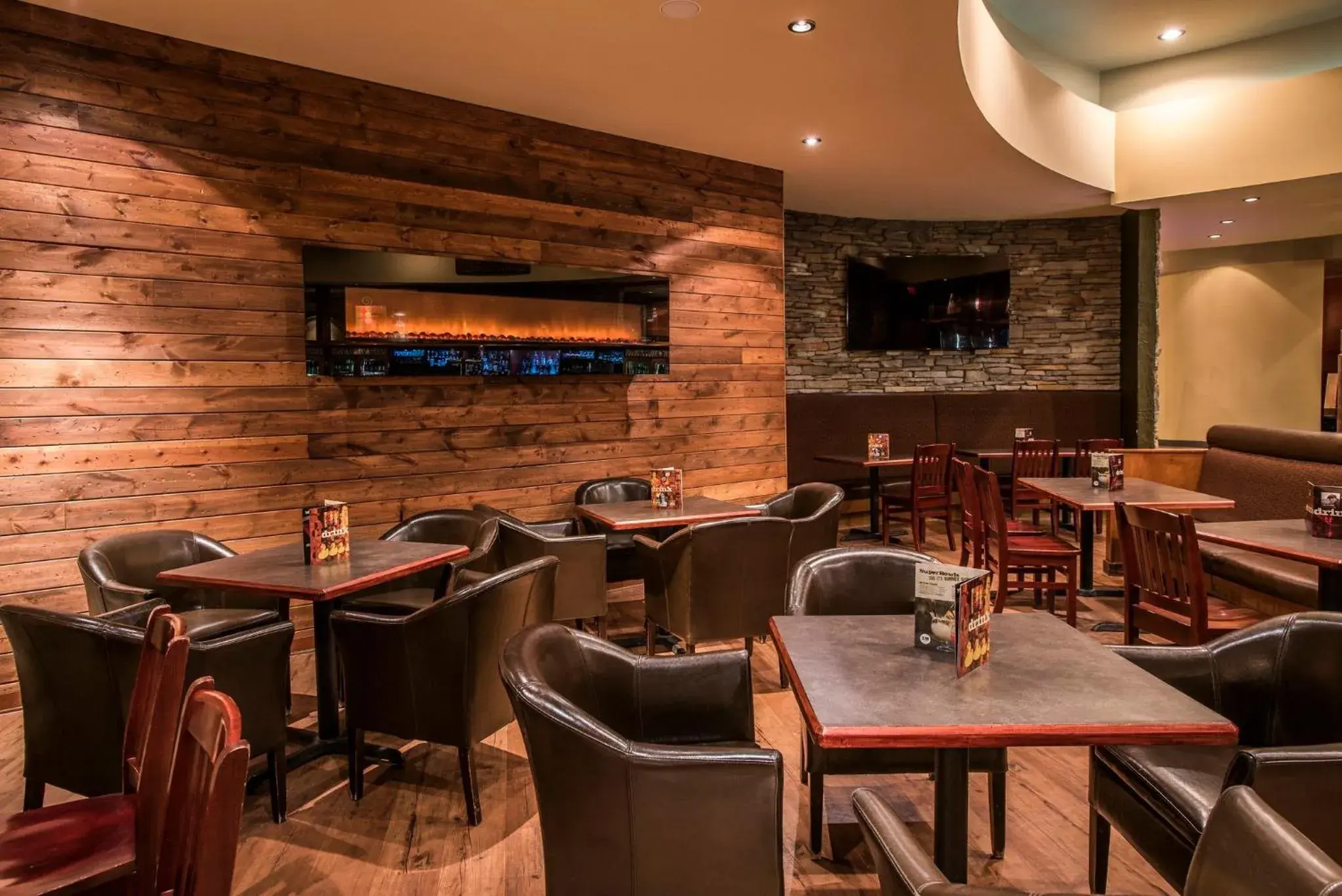 Restaurant/places to eat in Holiday Inn Lethbridge by IHG Restaurant/places to eat in Holiday Inn Lethbridge by IHG