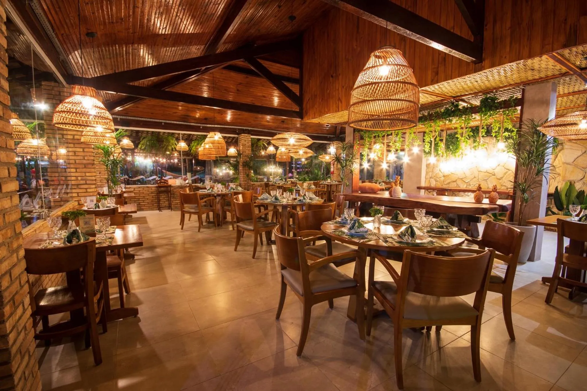 Restaurant/places to eat in Pousada Encontro das Águas