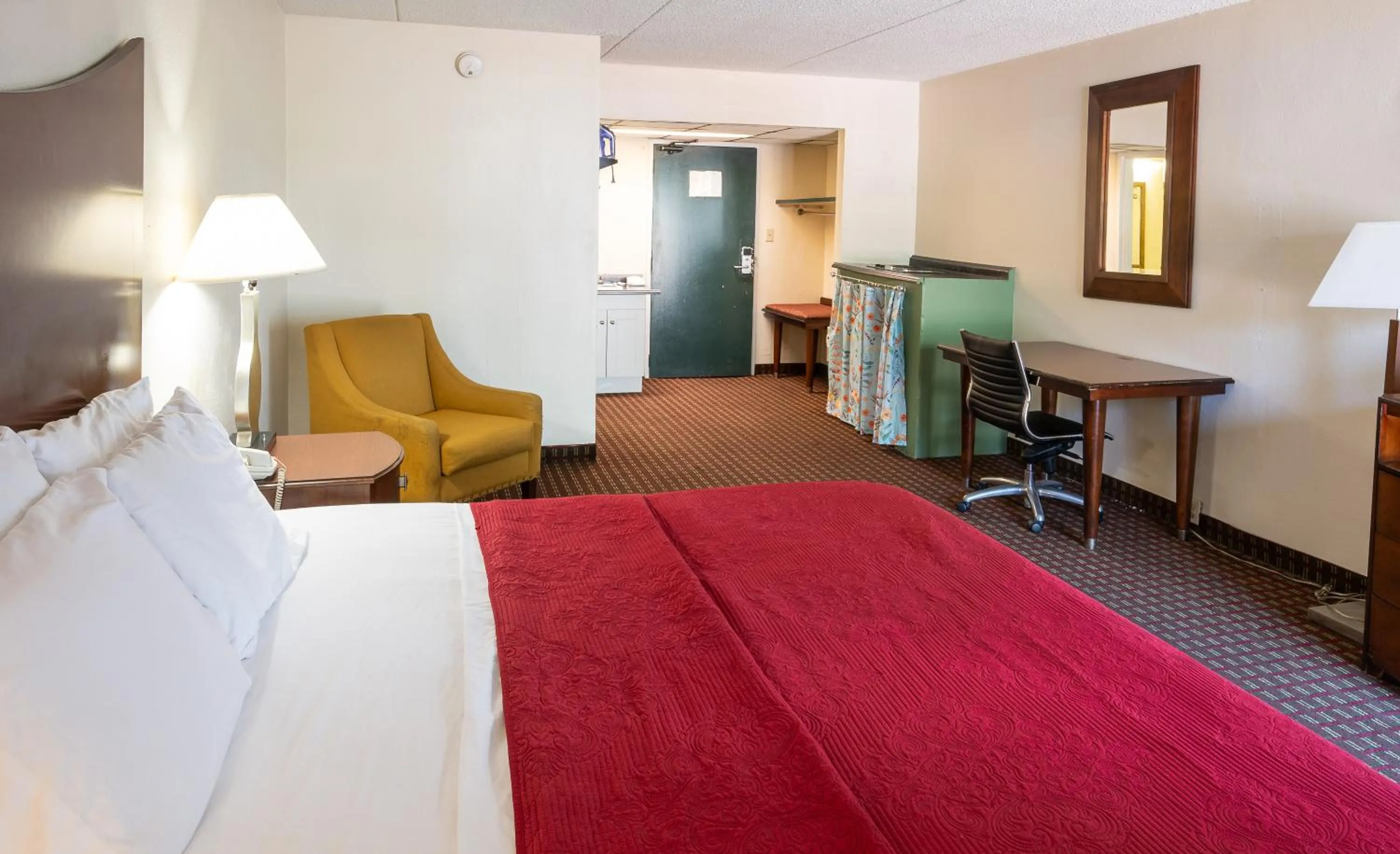 Bed in Select Inn Murfreesboro